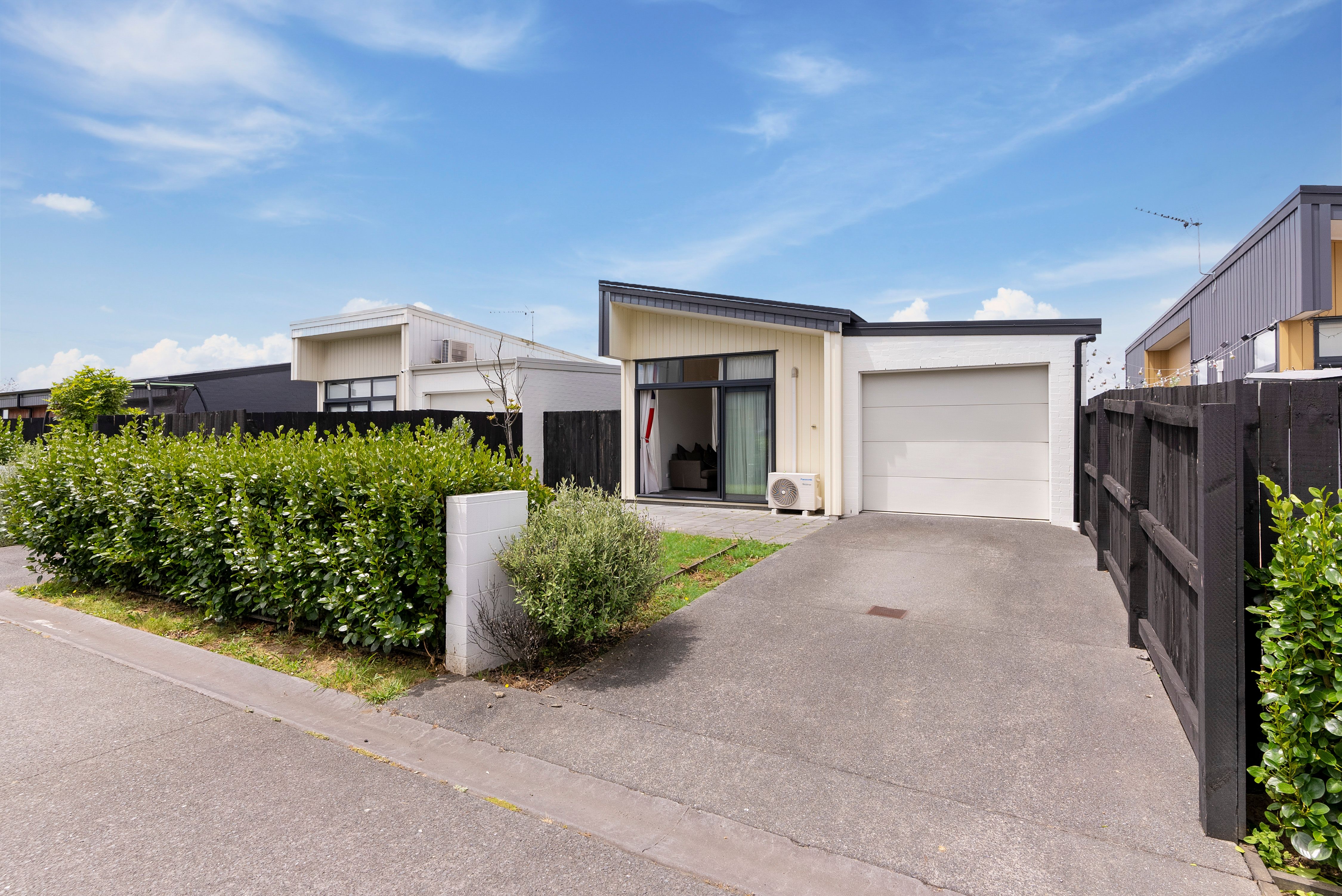 6 Liberation Road, Papakura, Papakura