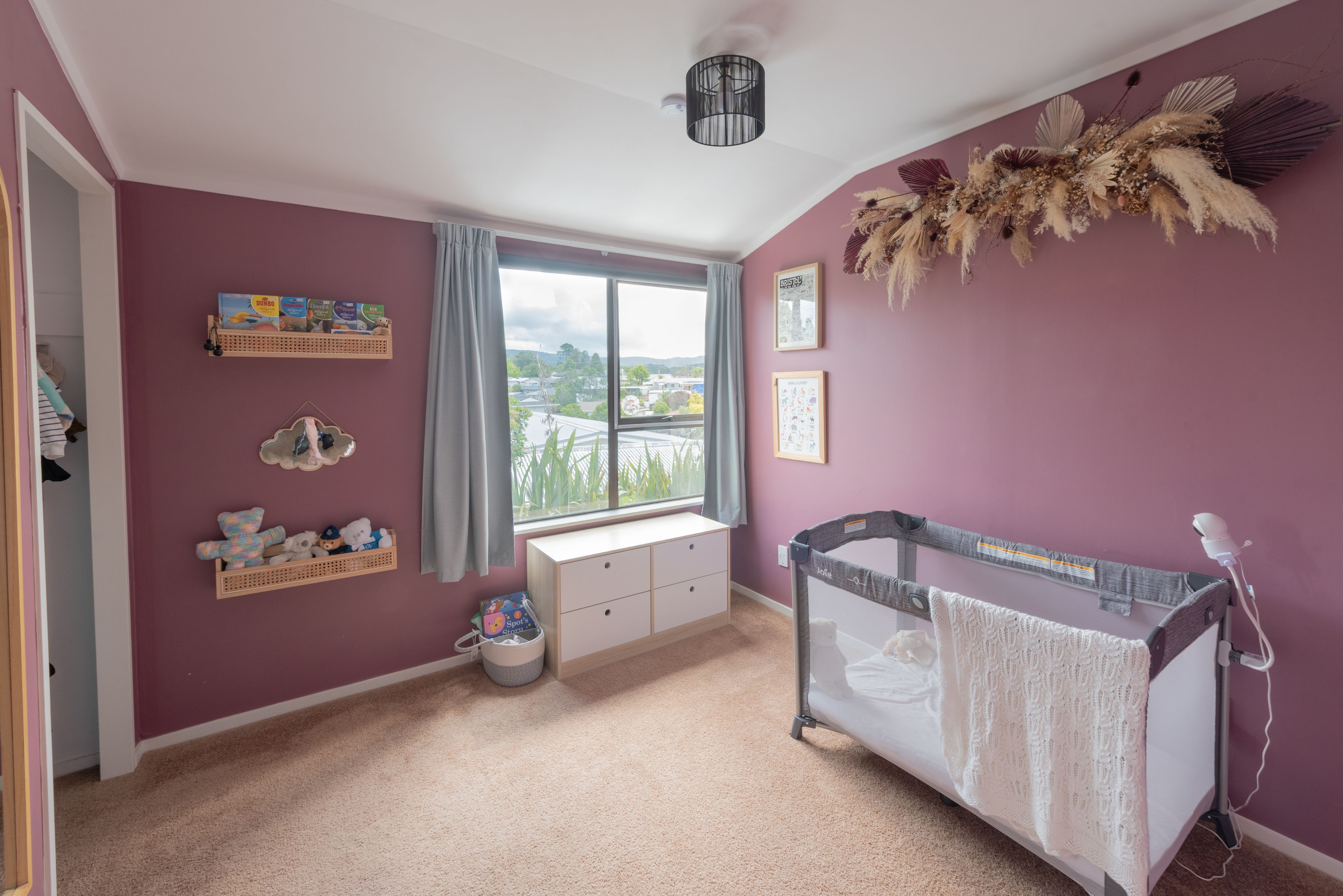 1/11 Wally Nola Place, Henderson, Waitakere City