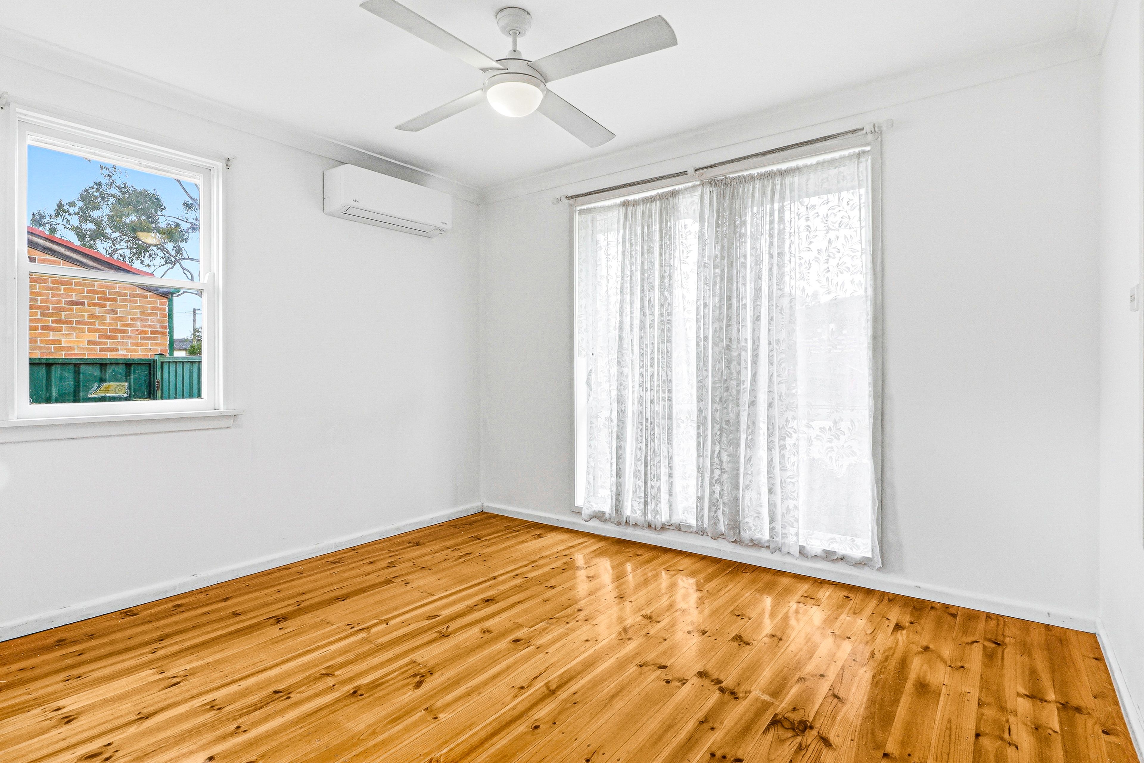 5 Hering Avenue — photo 10 of 25