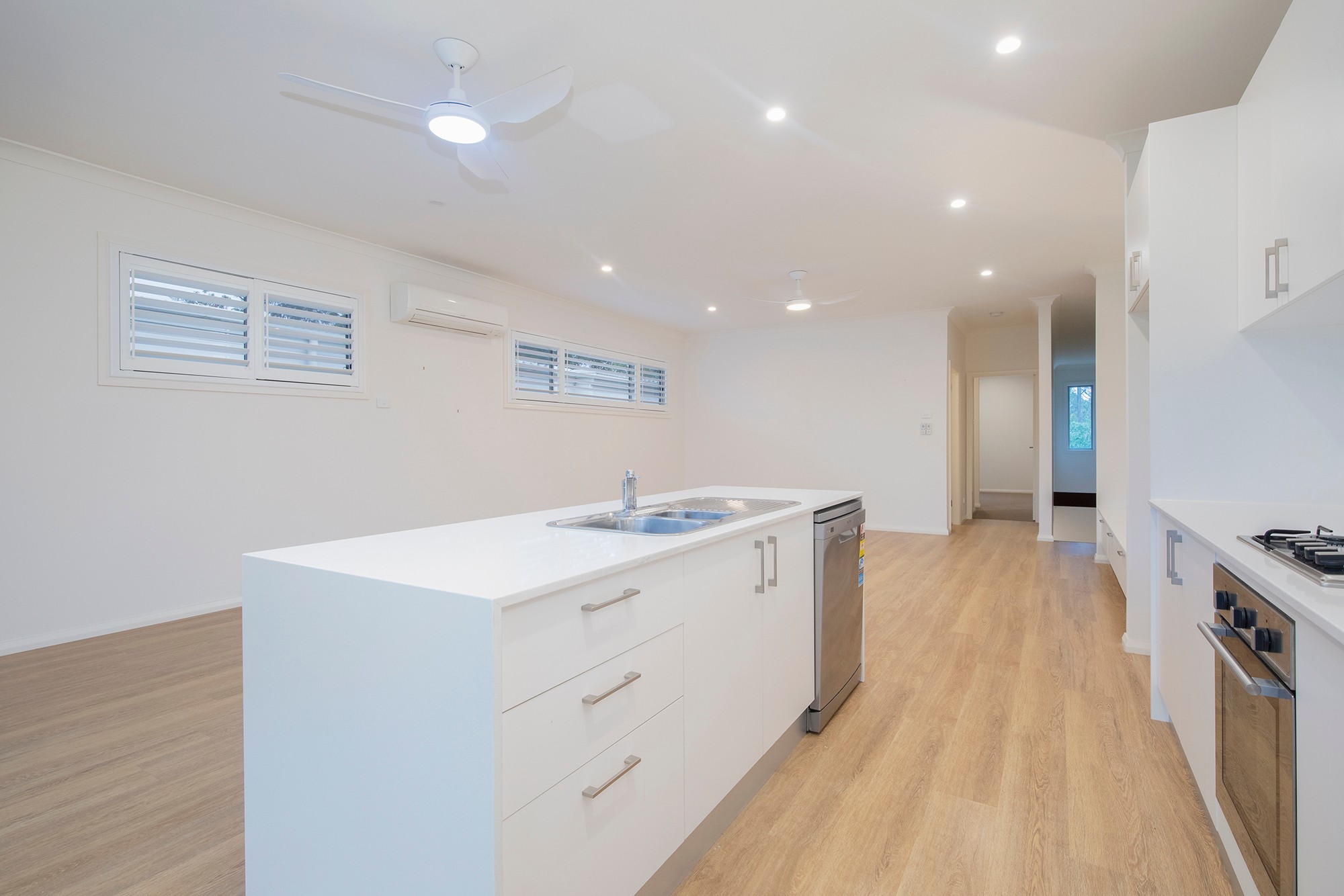 8 Teak Close, Fletcher, NSW 2287