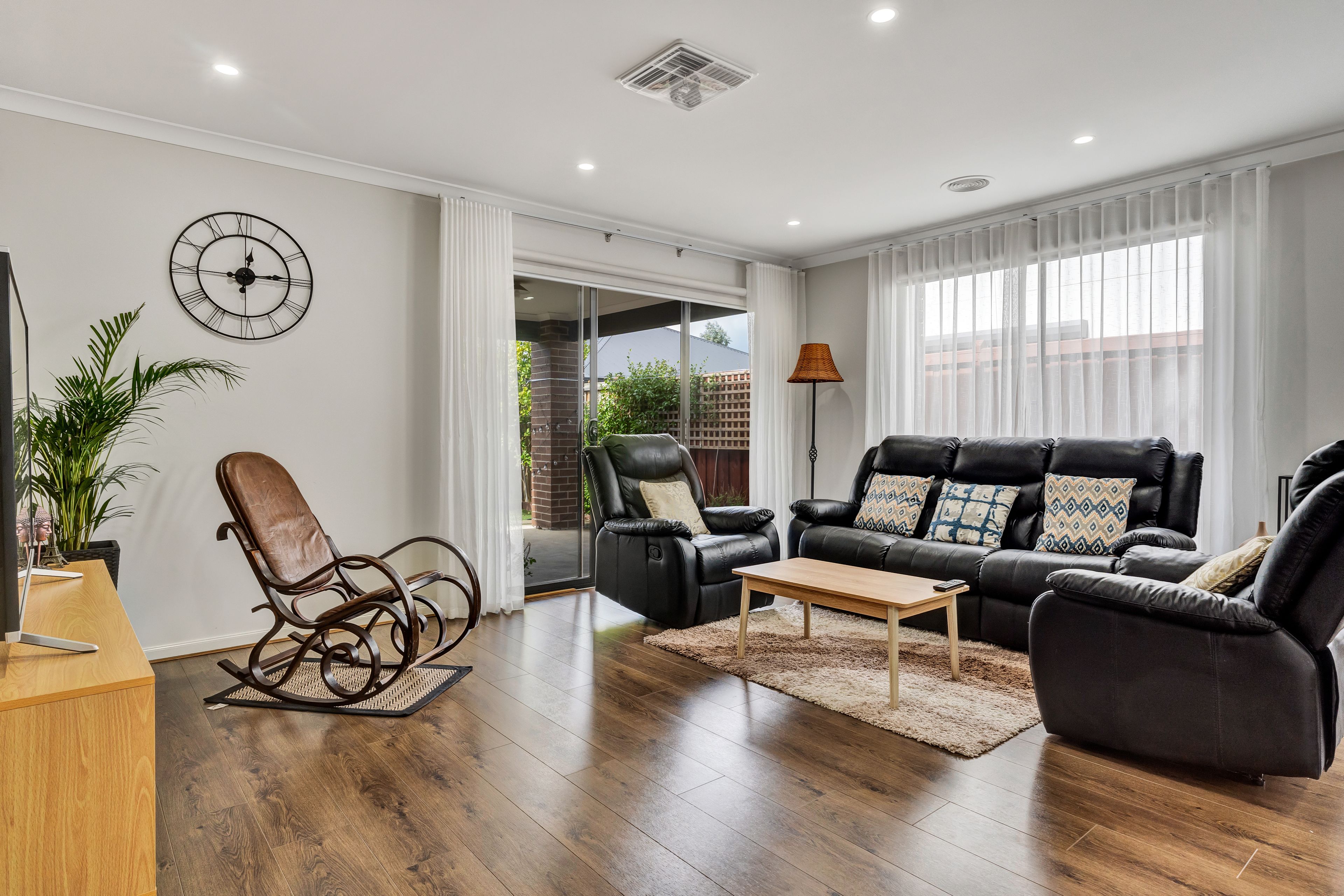 5 Beehive Drive, Williams Landing, VIC 3027