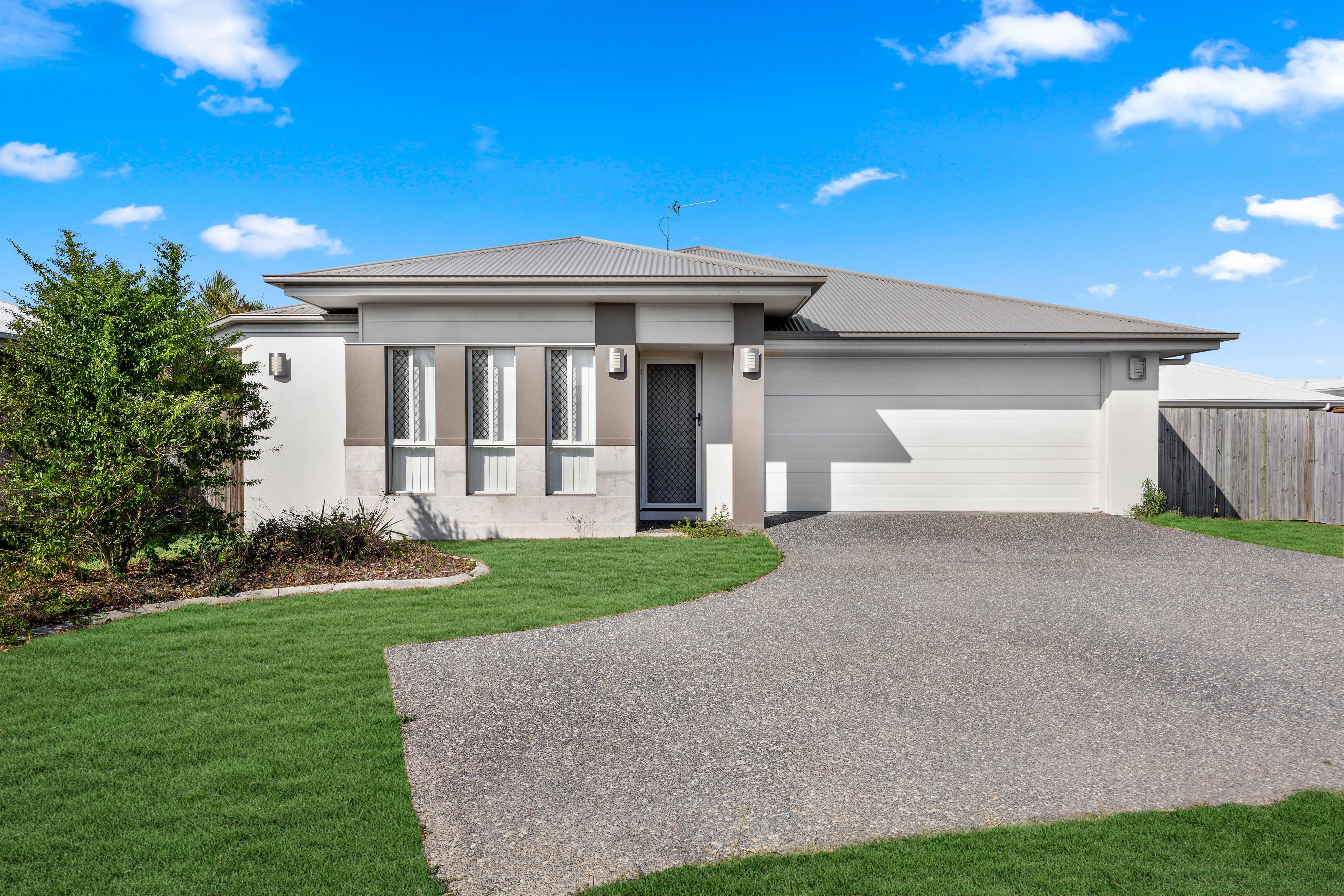 9 Regatta Court, Pialba, QLD 4655