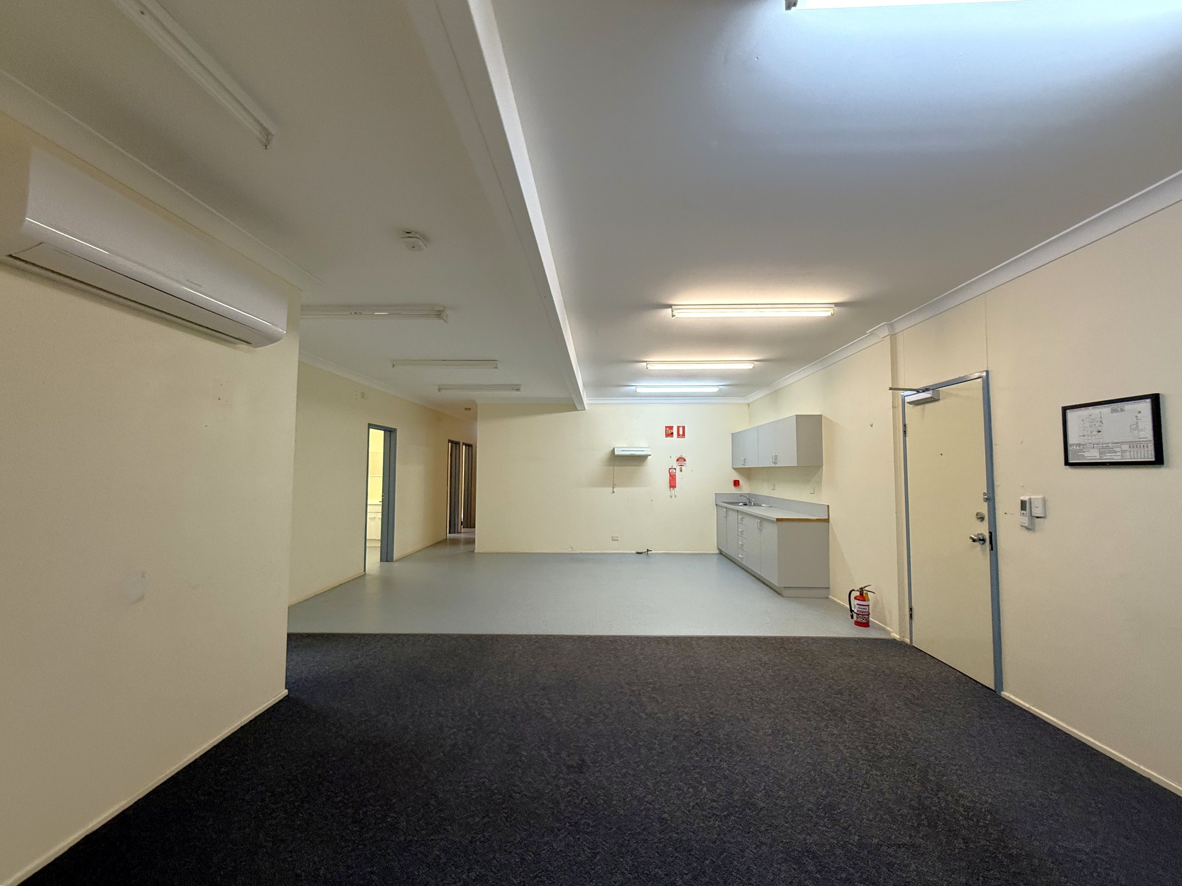 15 Victoria Street — photo 16 of 25