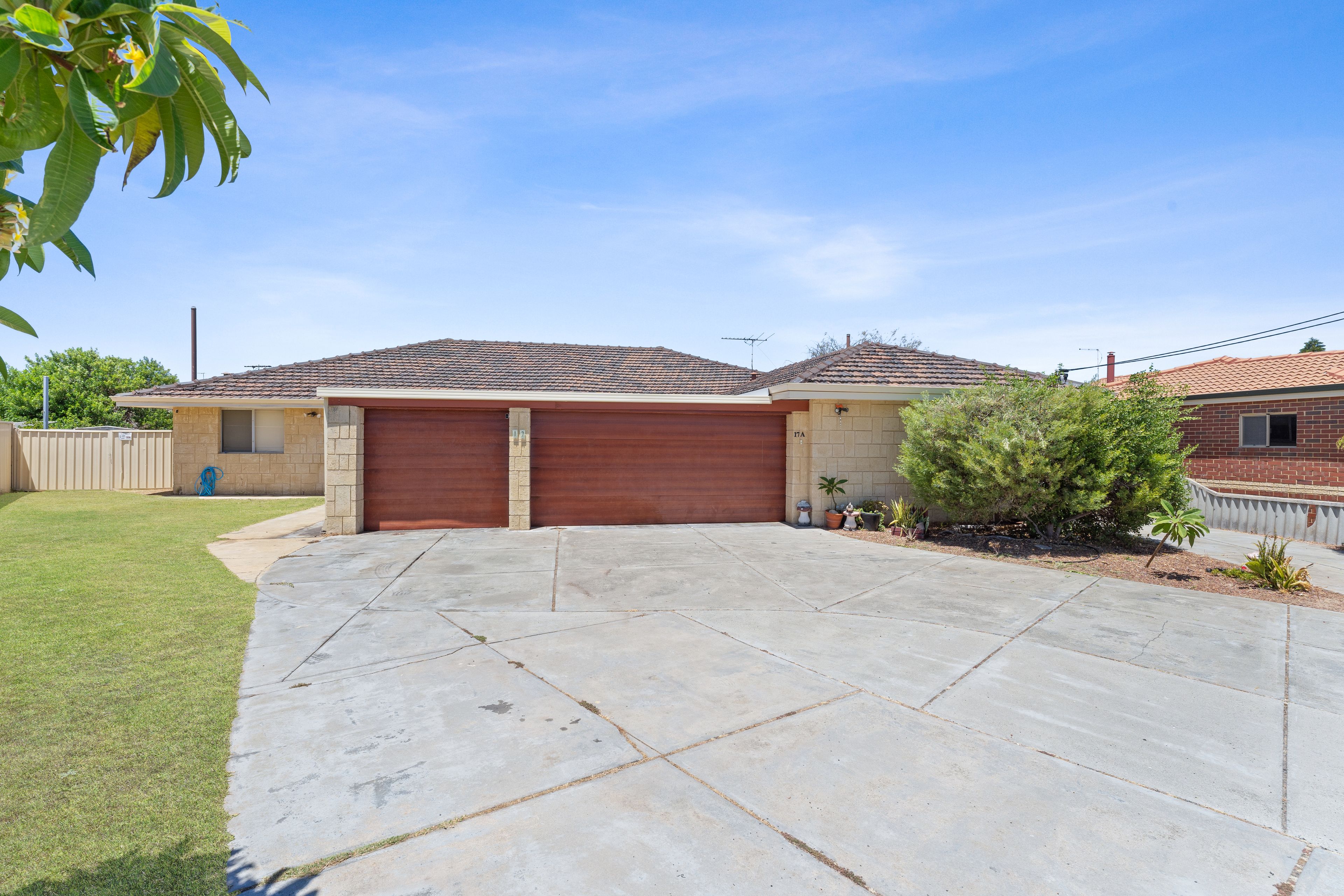 17 Tropicana Way, Safety Bay, WA 6169 - Sold House - Ray White ...