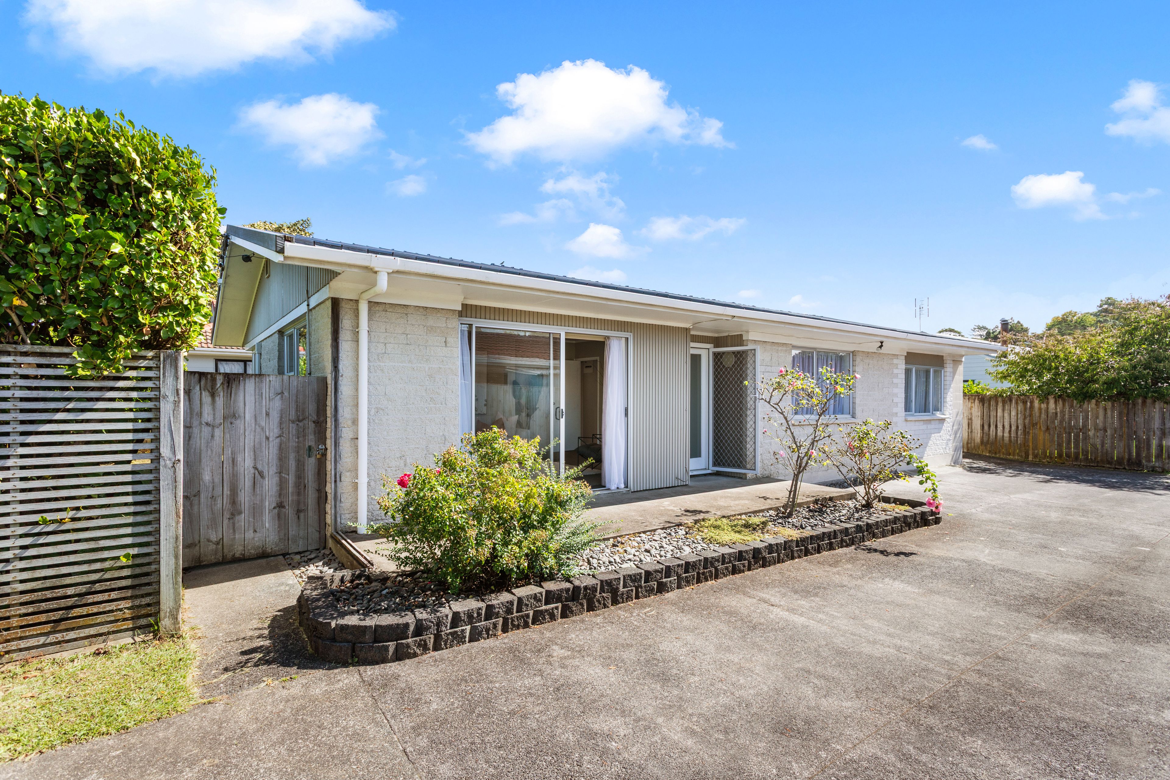 1/83 Glendale Road, Glen Eden, Waitakere City