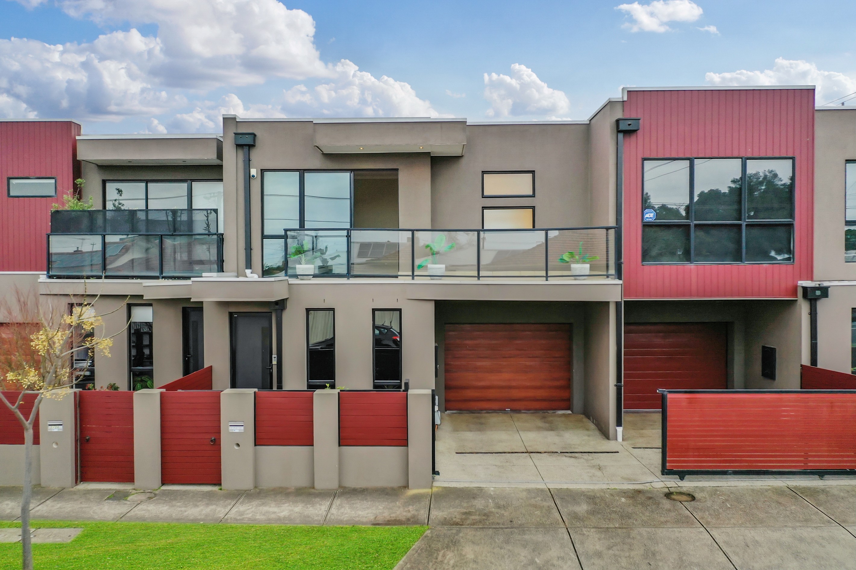 1/2A Lindenow Street, Maidstone, VIC 3012