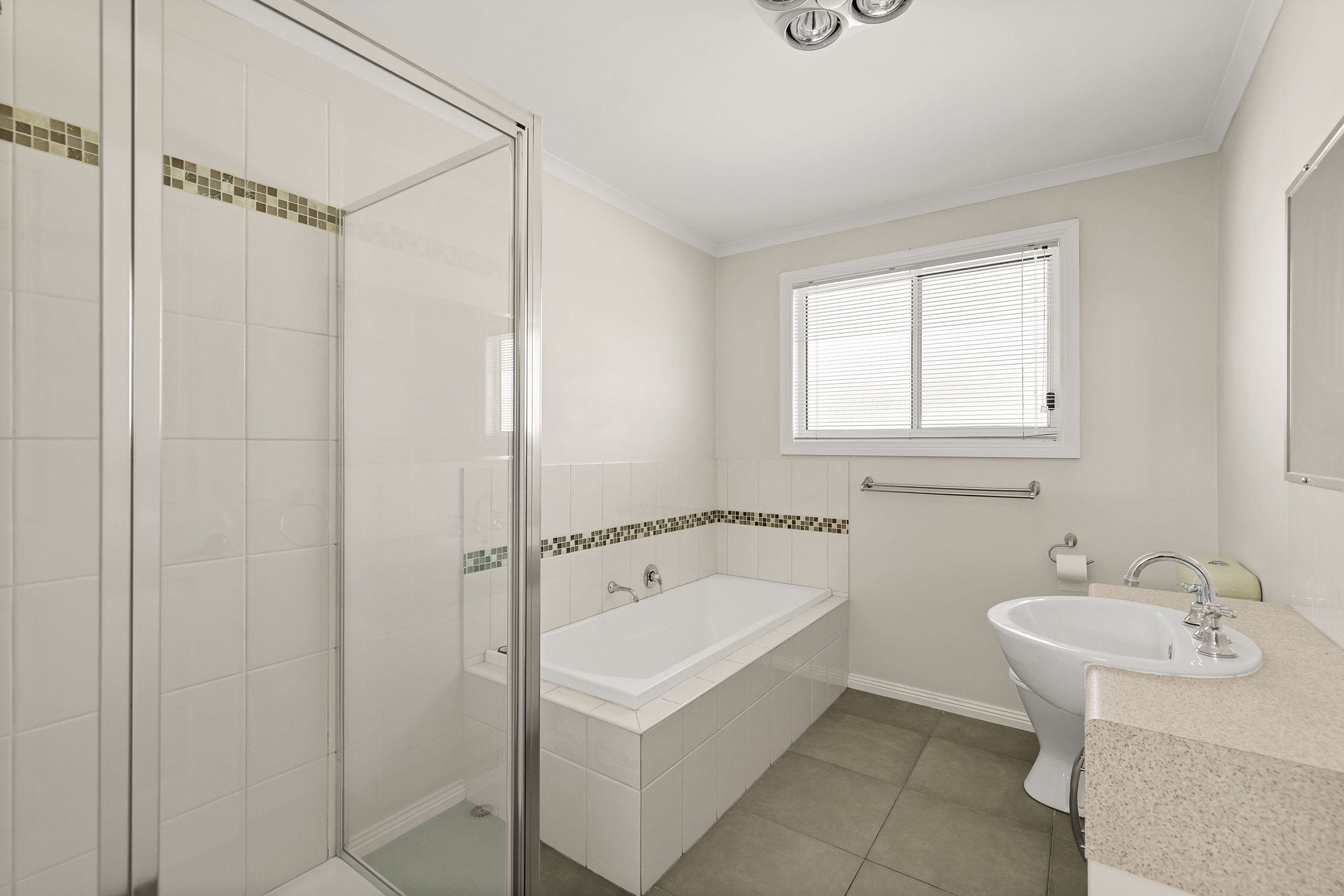 33 Lansell Road — photo 10 of 14