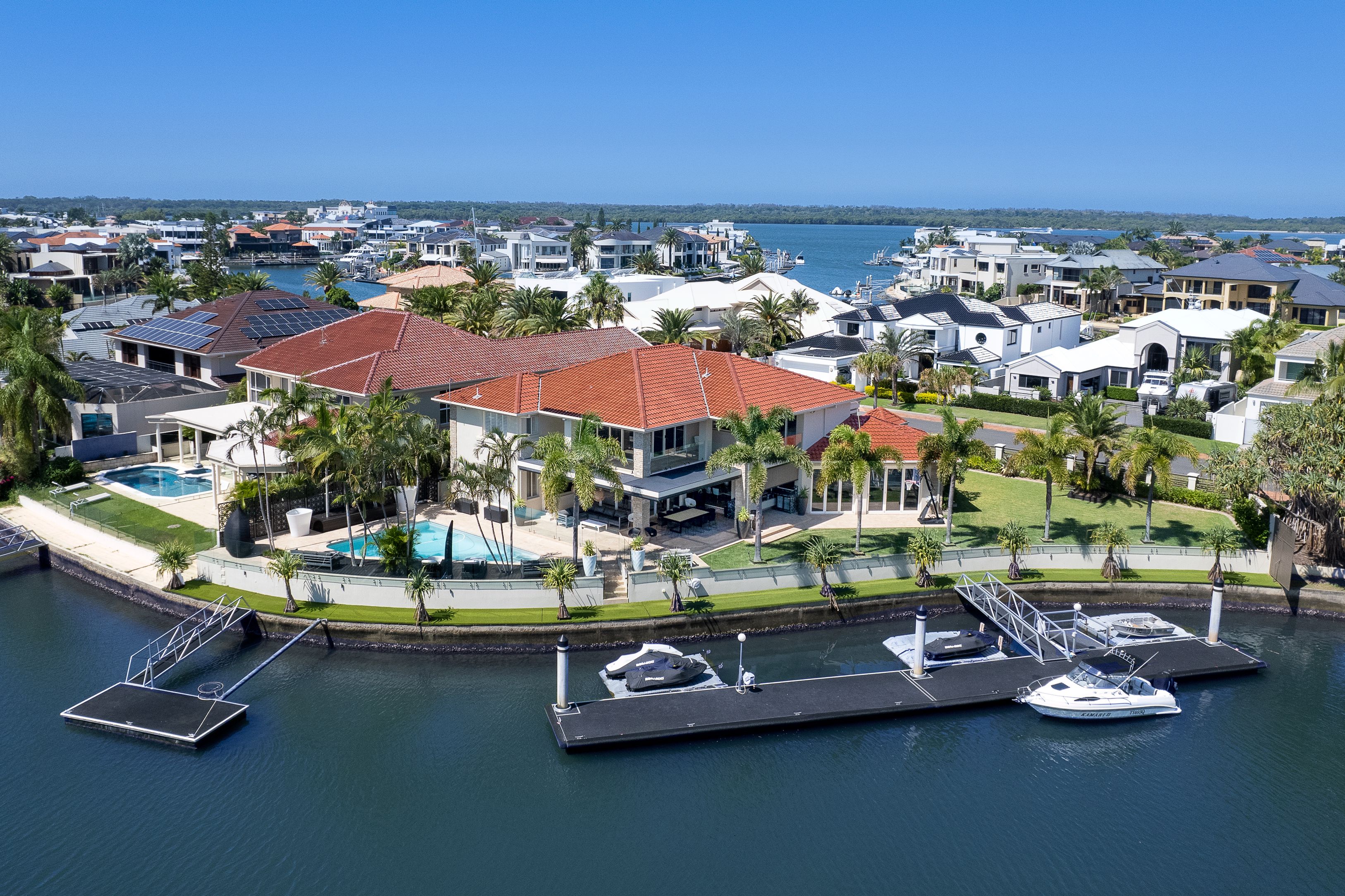 6 The Sovereign Mile, Paradise Point, QLD 4216