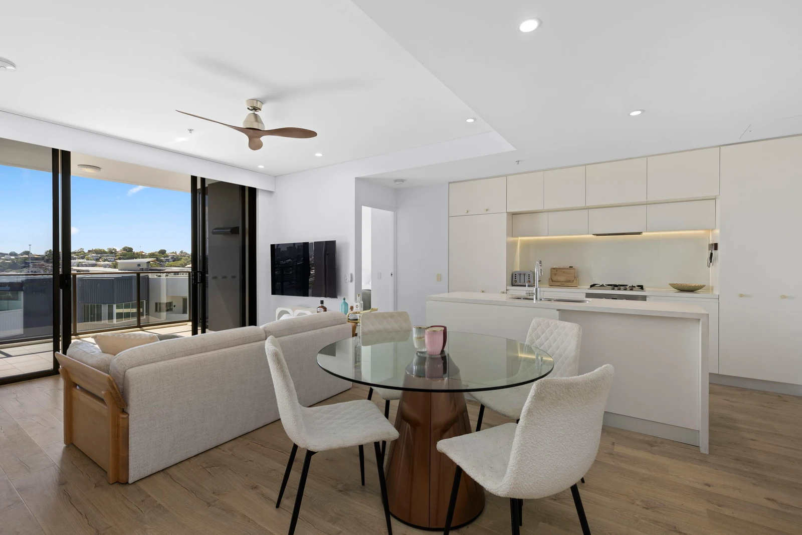 21207/37D Harbour Road, Hamilton, QLD 4007