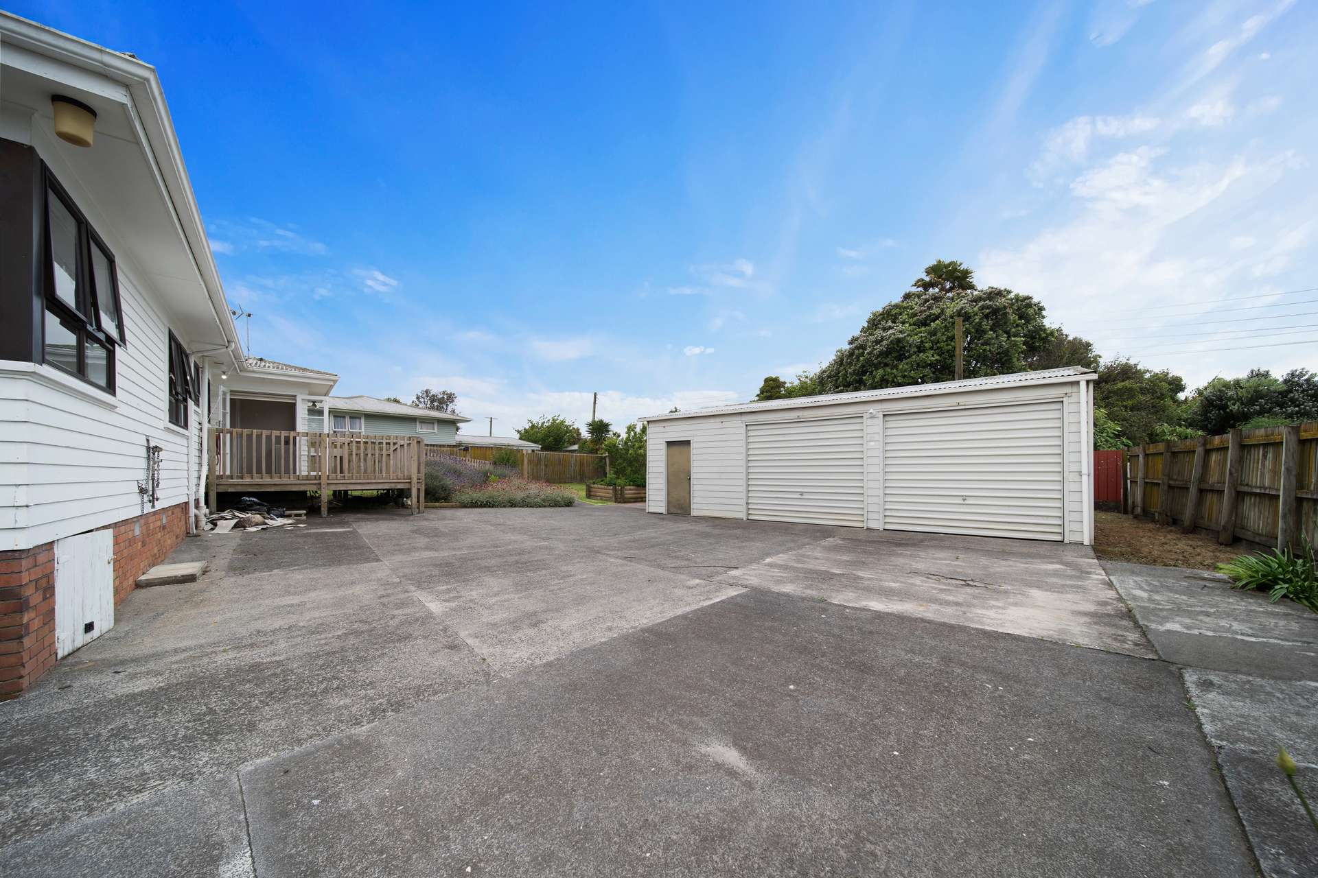 261 Puhinui Road photo 1