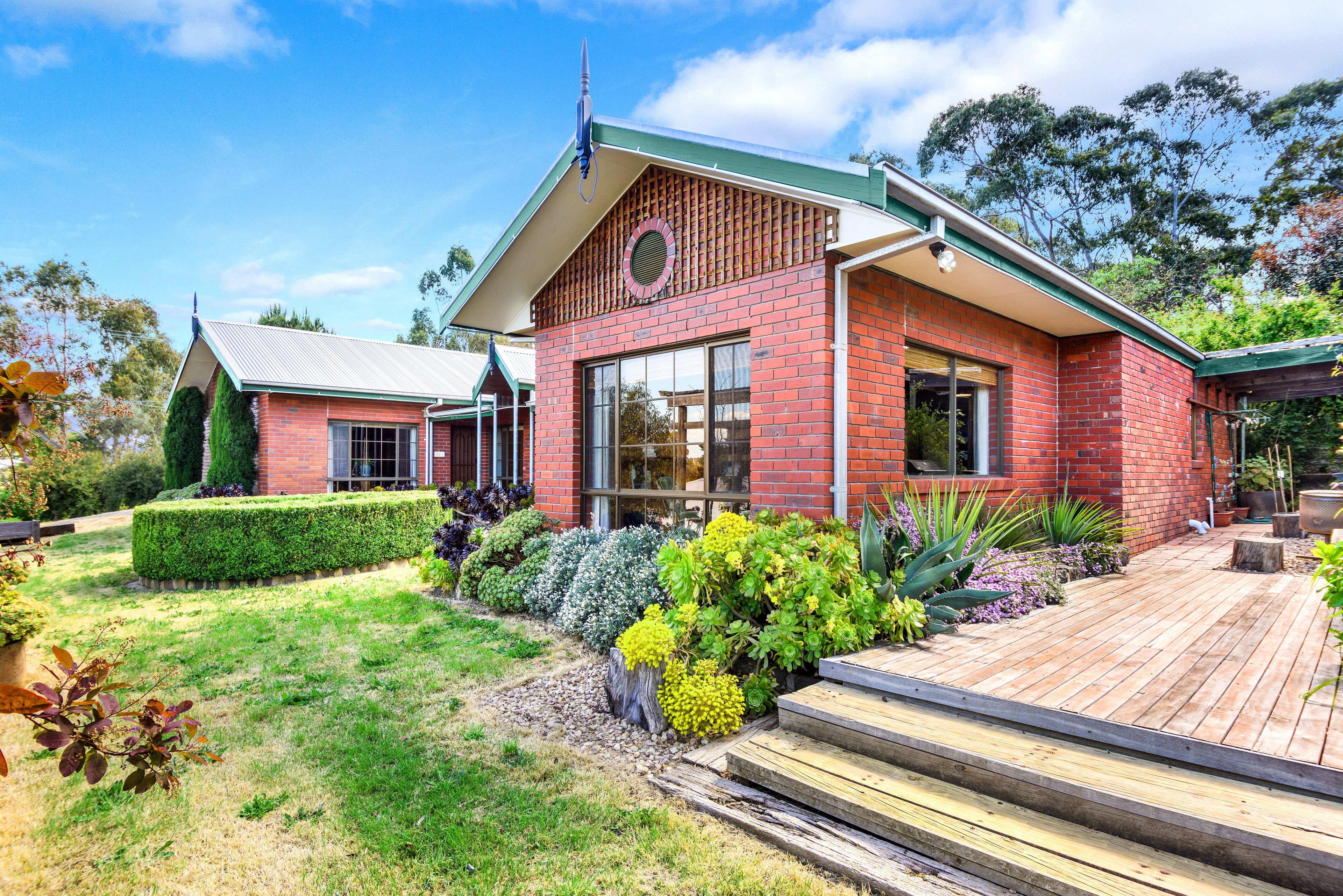 907 Cathcart Street, Buninyong, VIC 3357