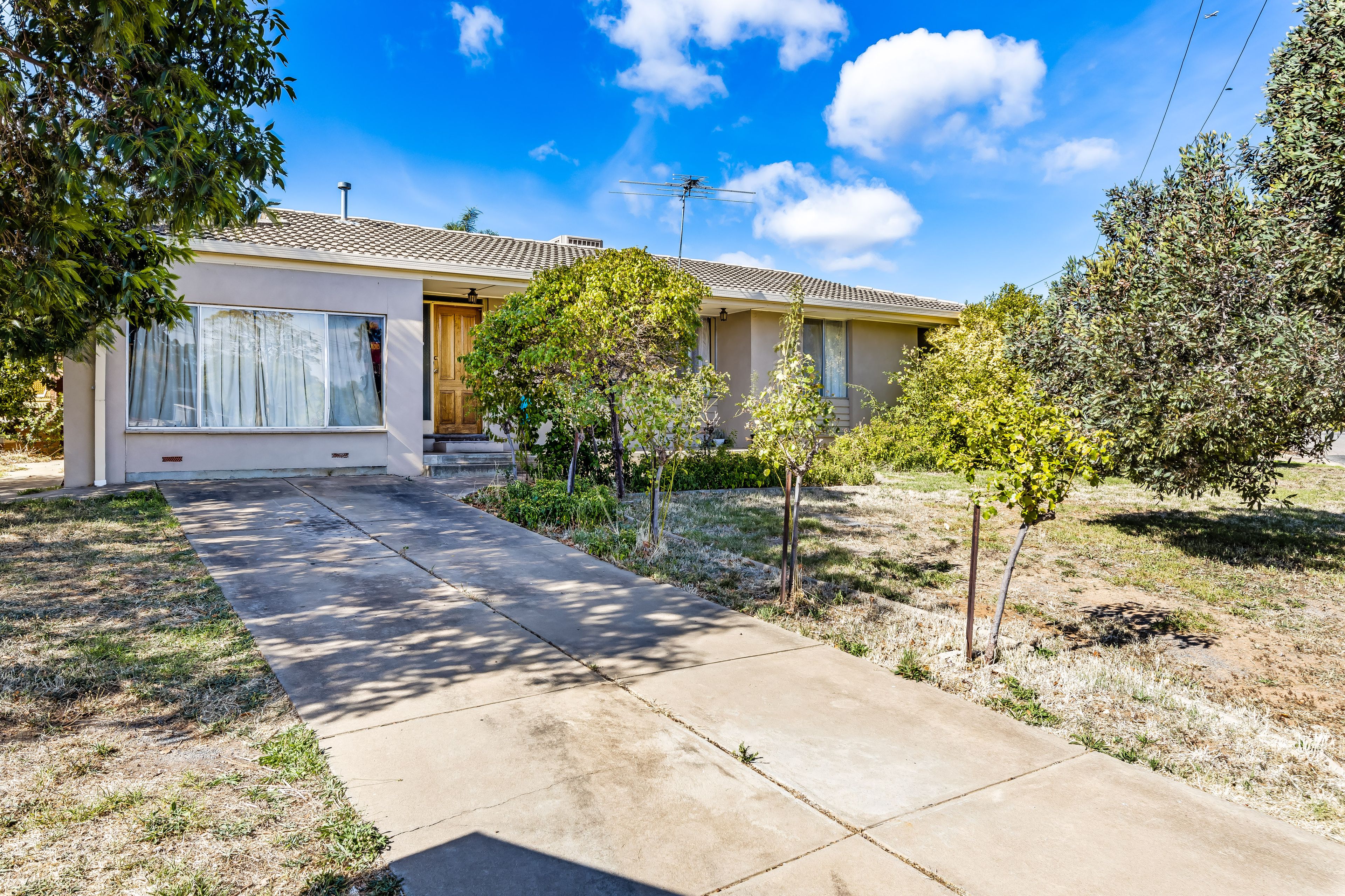 15 Berryman Drive, Modbury SA 5092