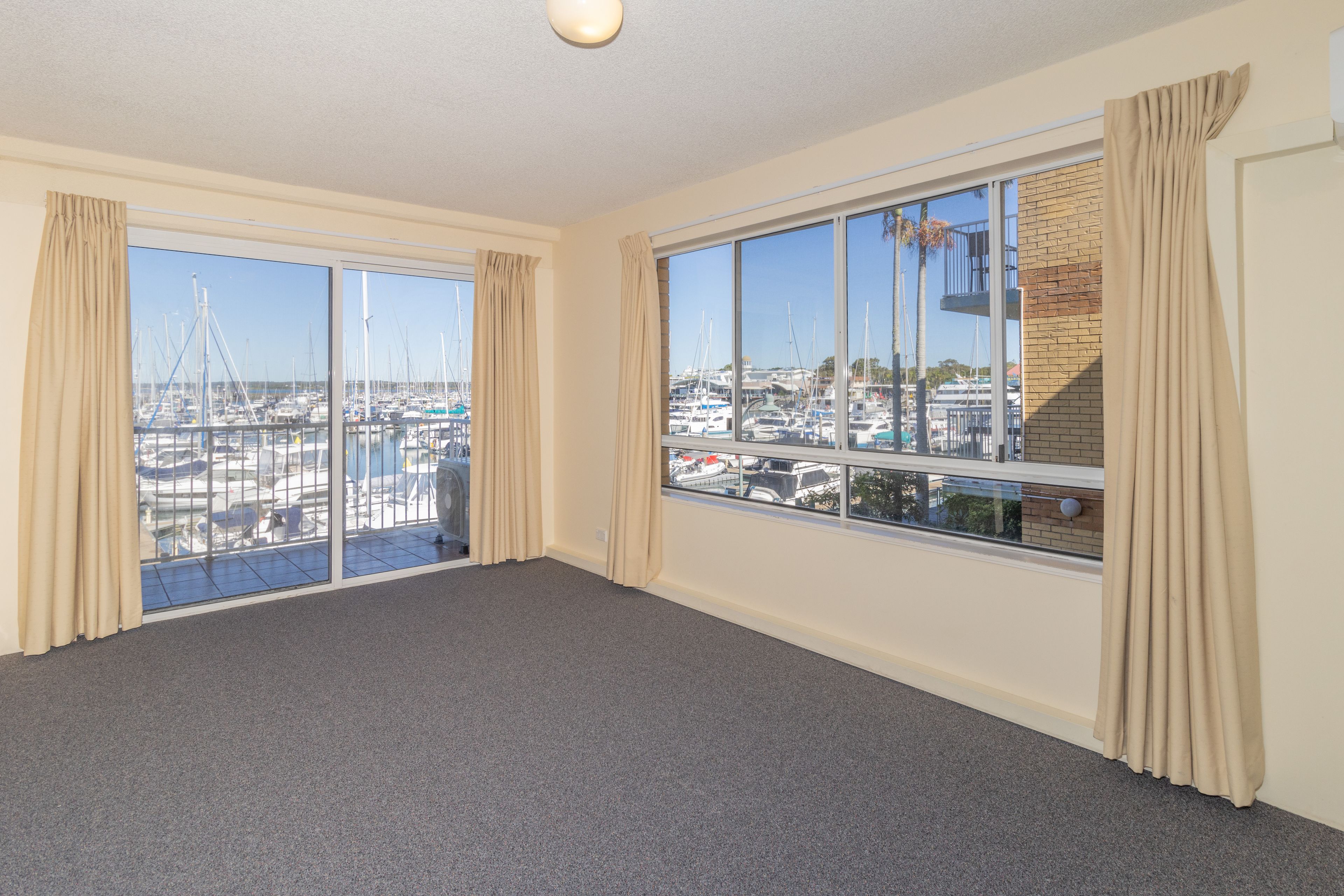 35/17 Buccaneer Drive (Great Sandy Straits Marina Resort), Urangan, QLD 4655