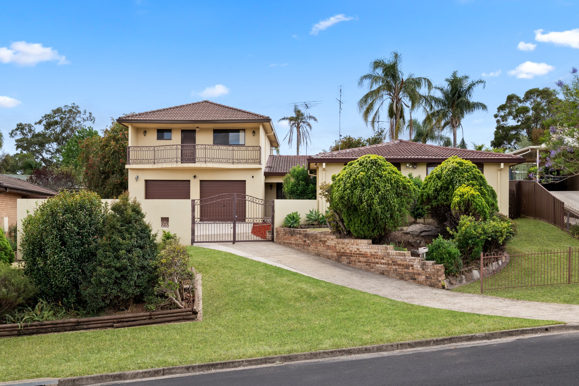8 Munmorah Street, Leumeah, NSW 2560
