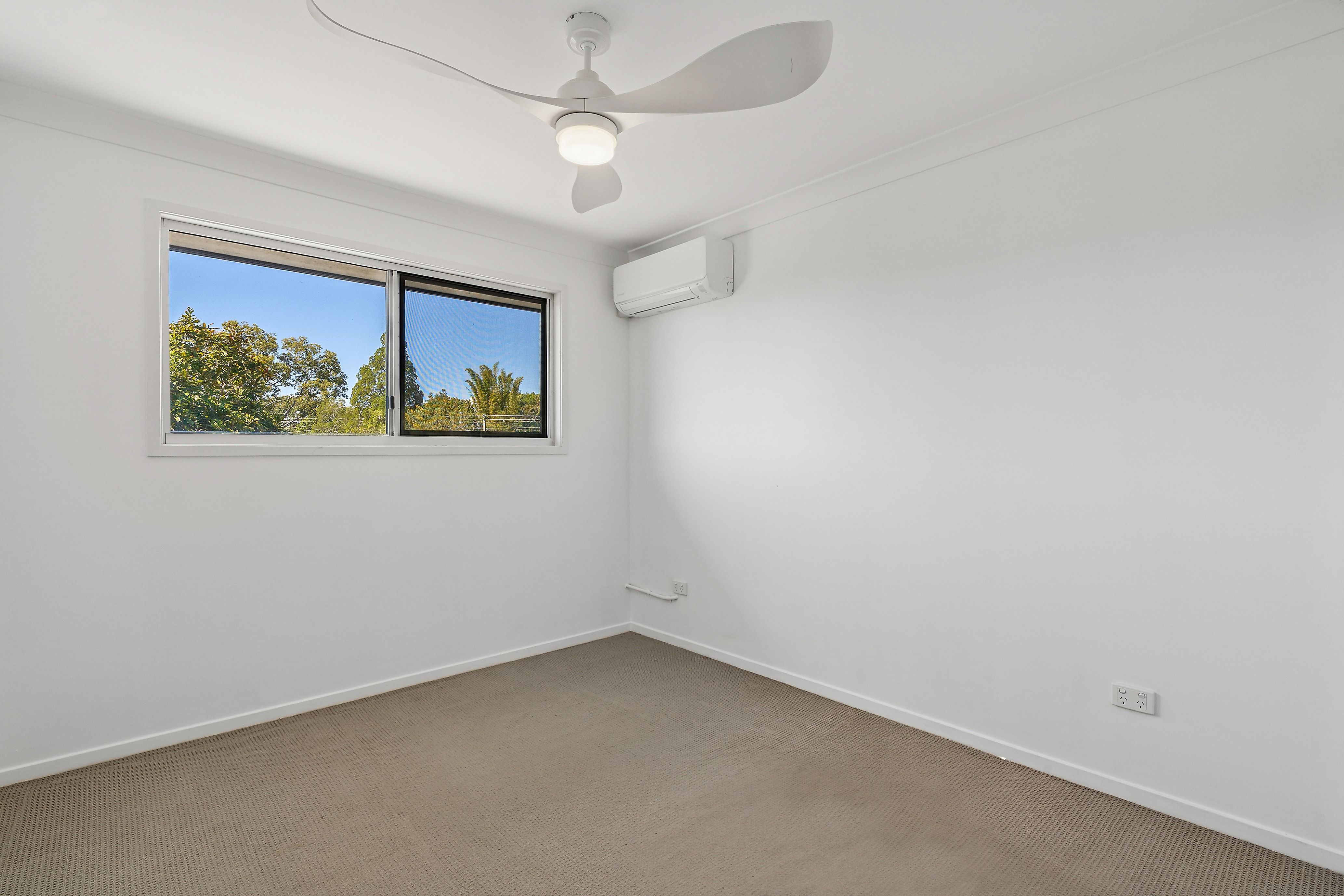 2/97 Primrose Street — photo 8 of 12