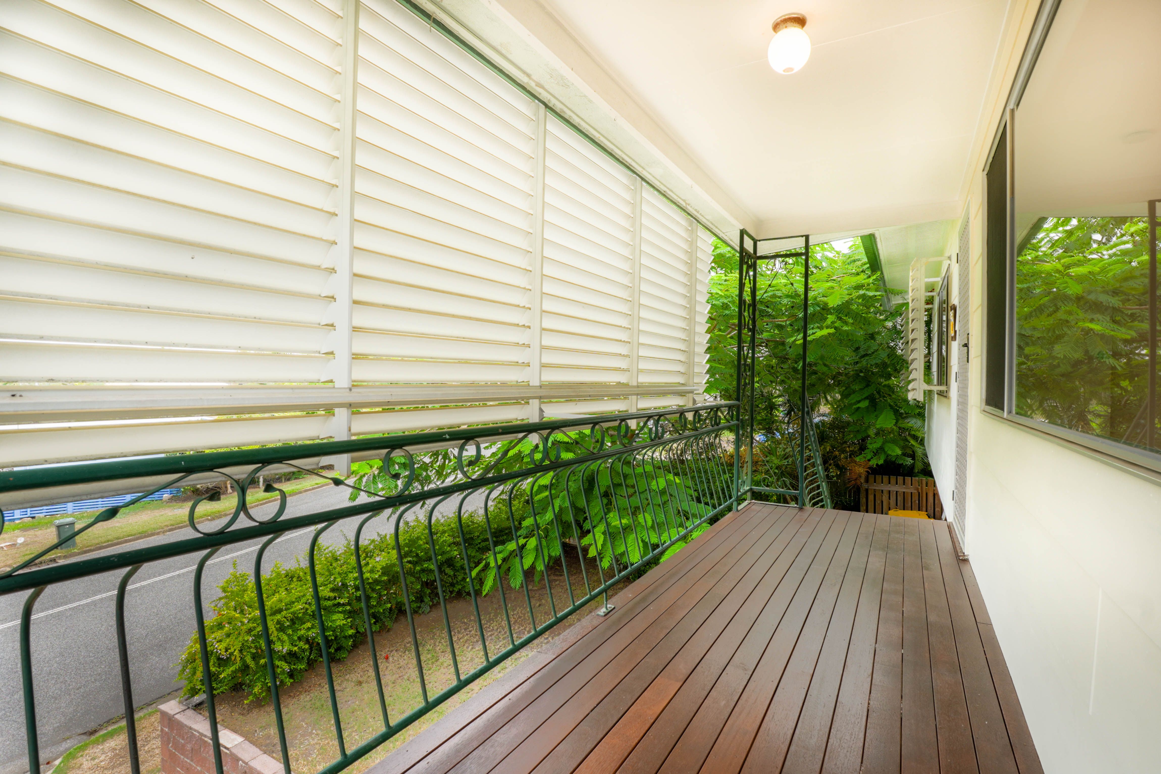 12 Patrick Street, West Gladstone, QLD 4680