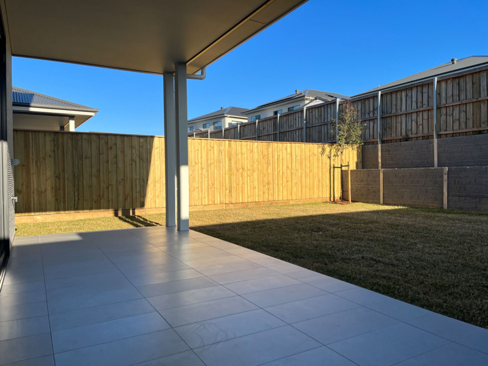 11 Capel Vale Avenue, GLEDSWOOD HILLS, NSW 2557