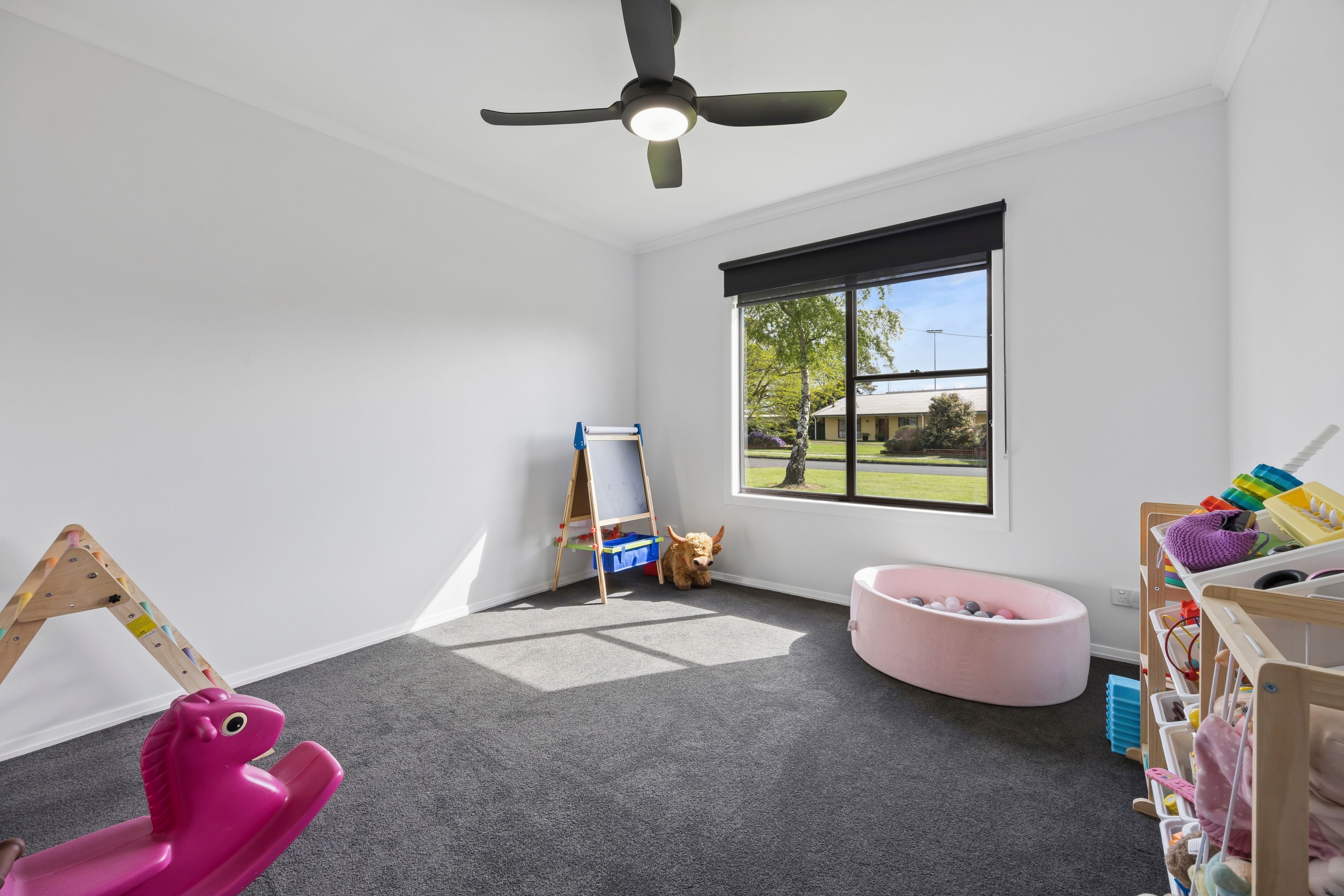 21 Mitchell Street — photo 7 of 12