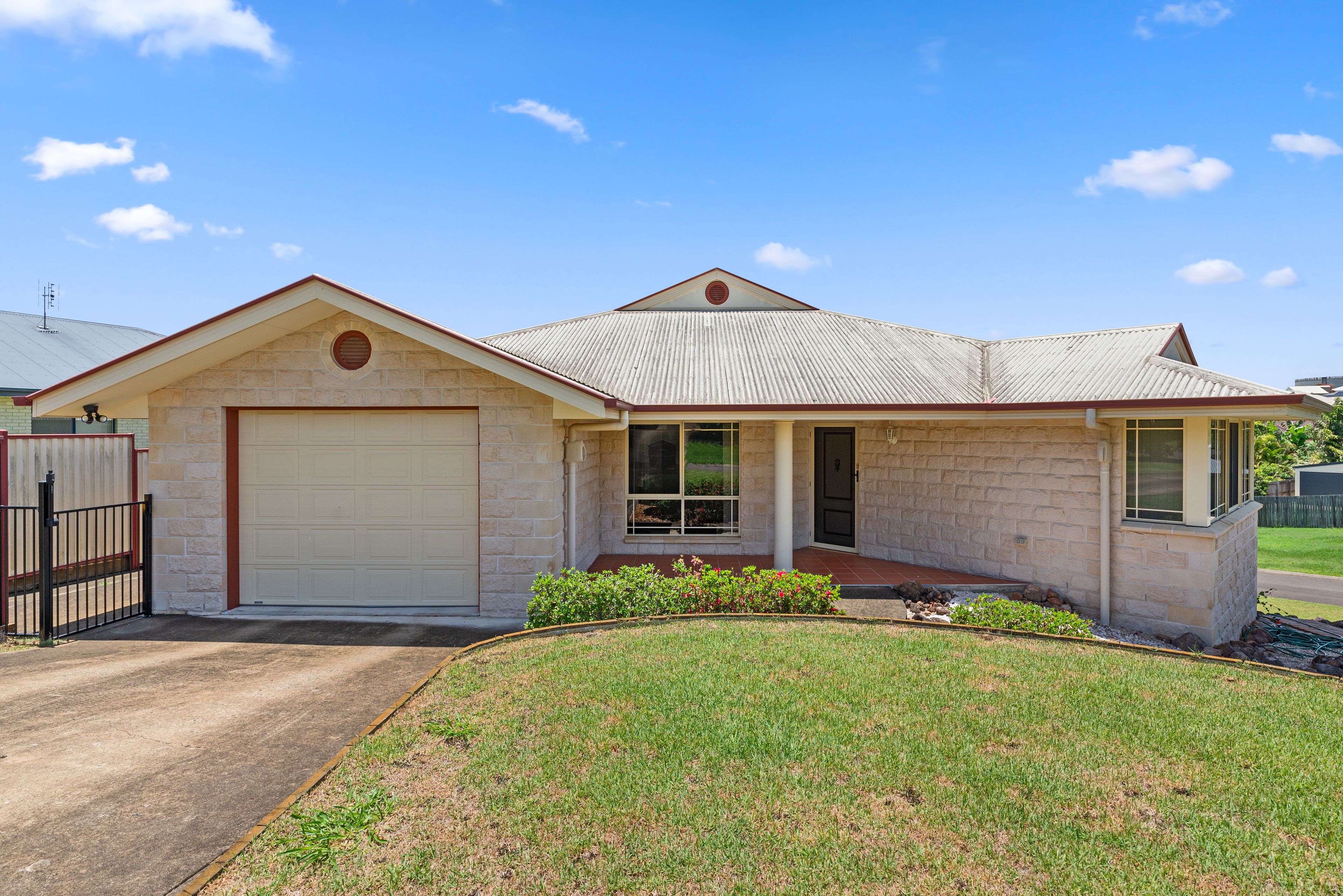 16 Whistlesong Court, Gympie, QLD 4570