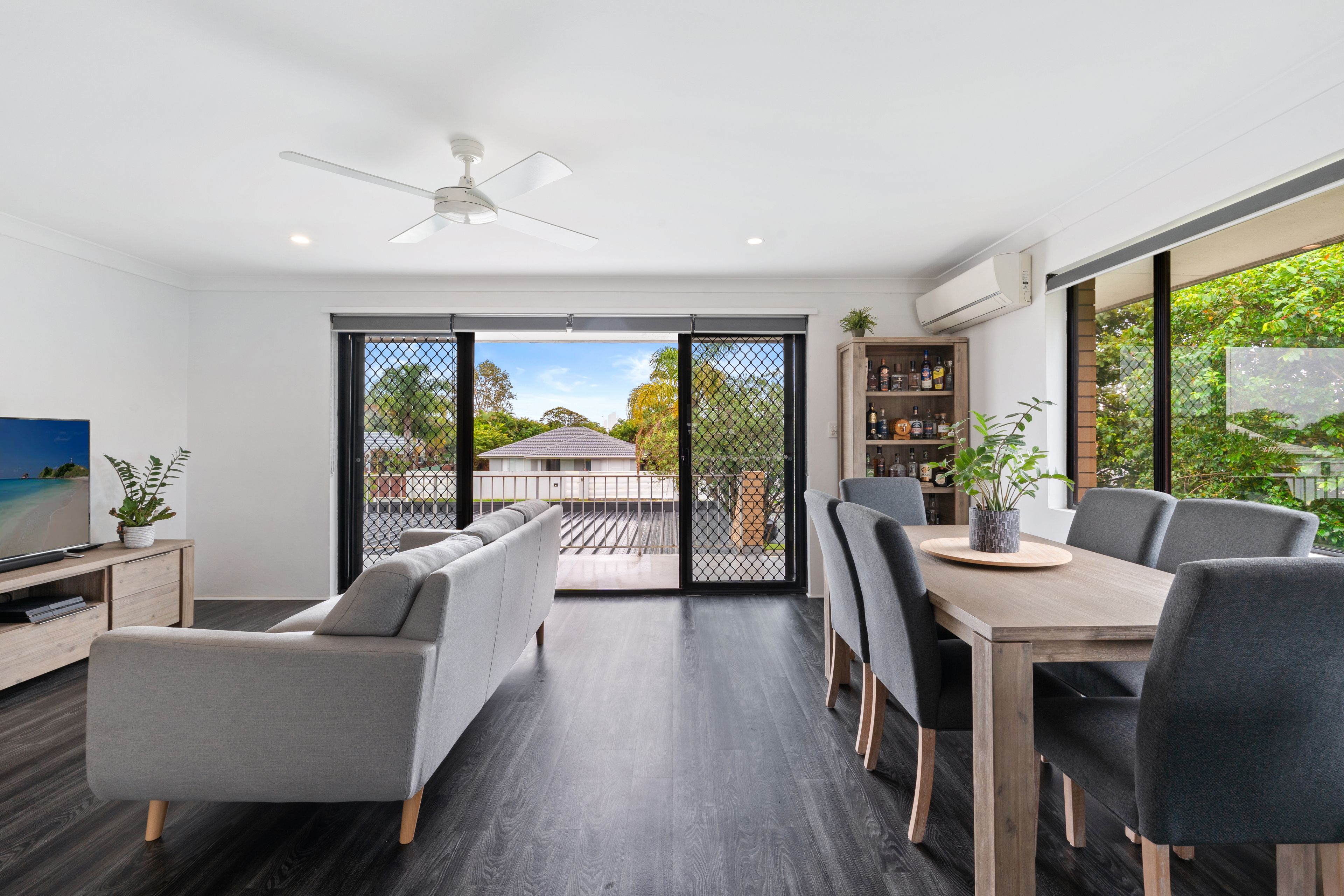4/40 Oceanic Drive, Mermaid Waters, QLD 4218
