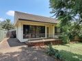 HOUSE WITH SEPARATE RETREAT - Penrith