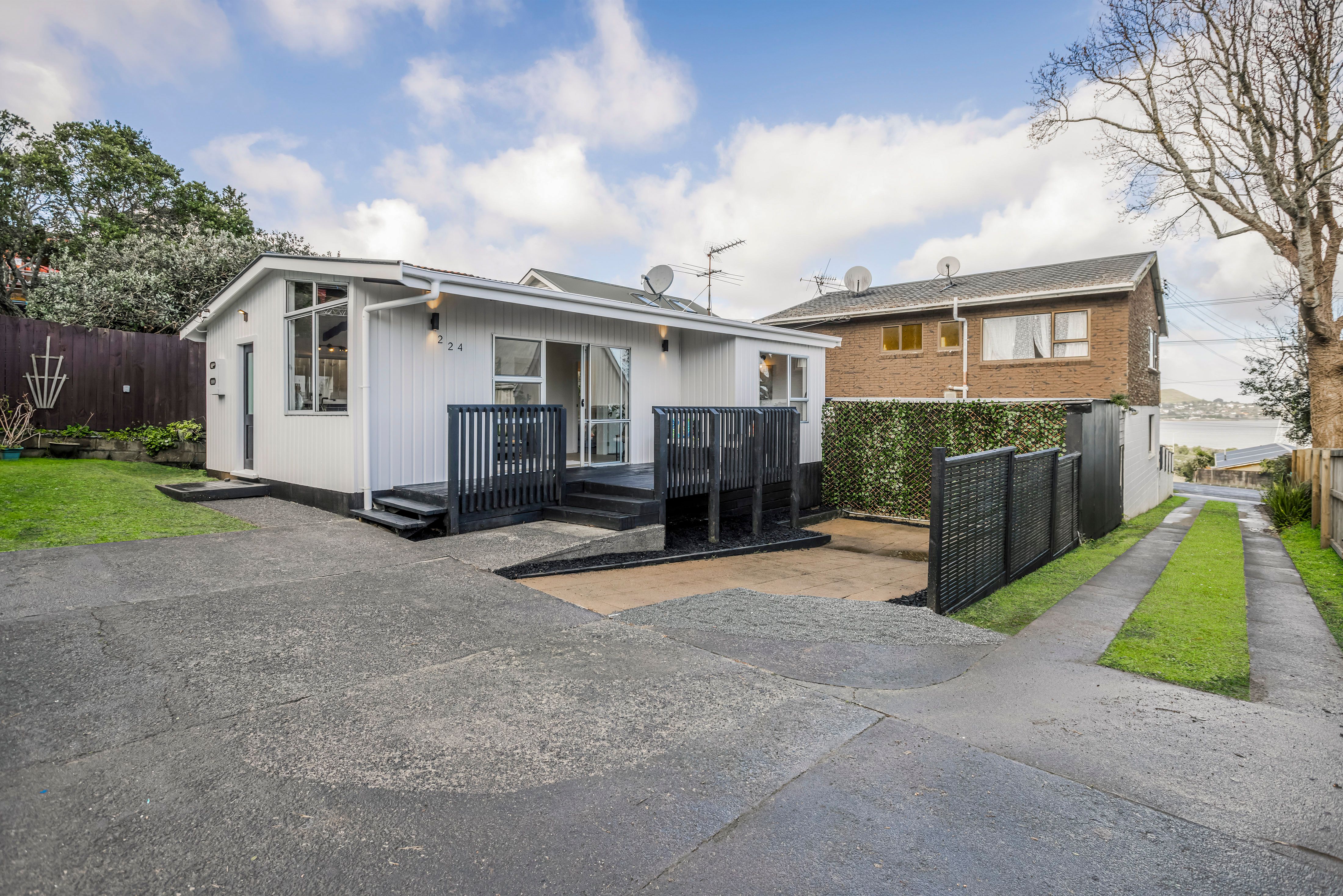 2/24 Arthur Street, Onehunga, Auckland City