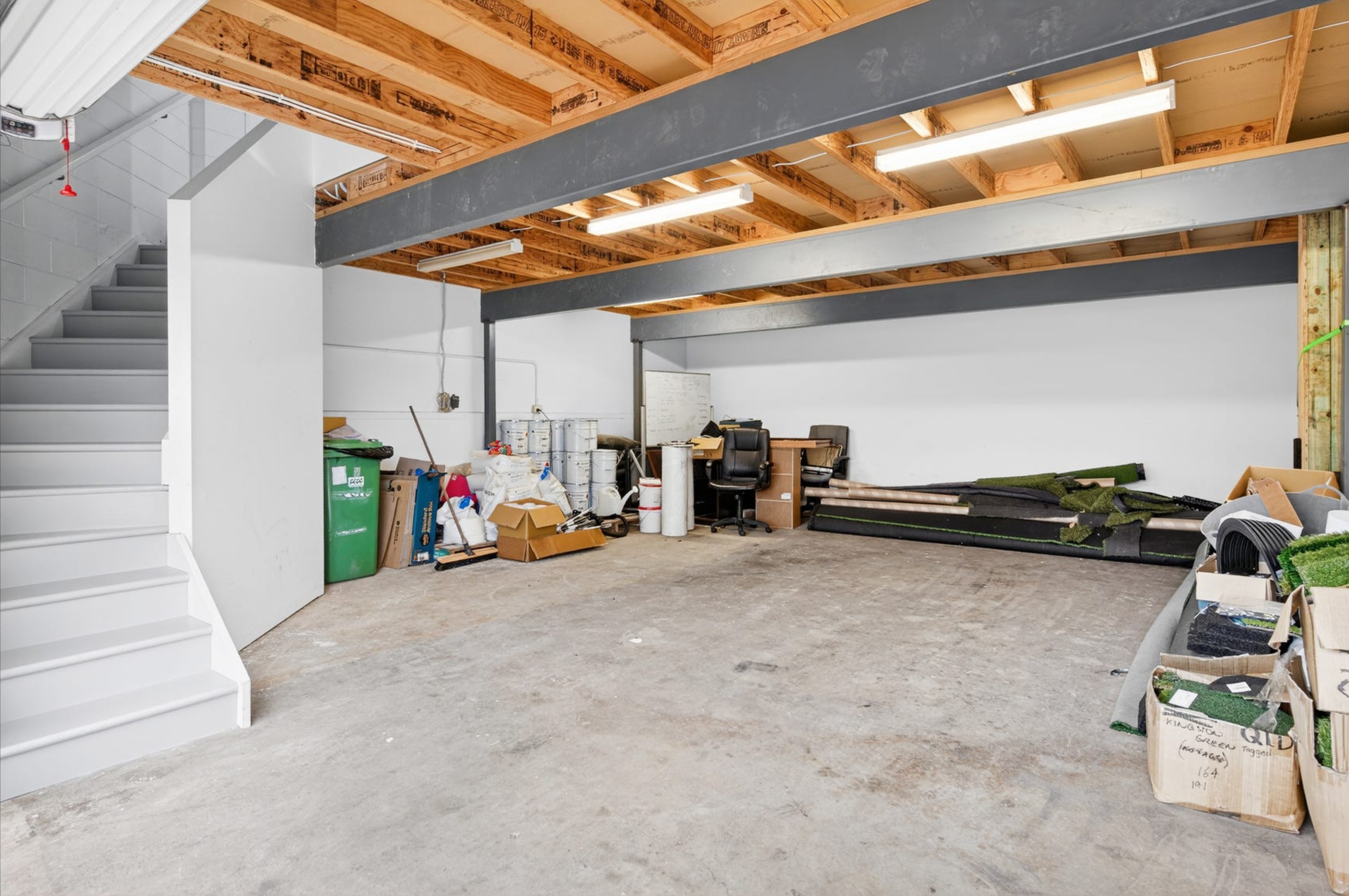 2/183 Currumburra Road, Ashmore, QLD 4214