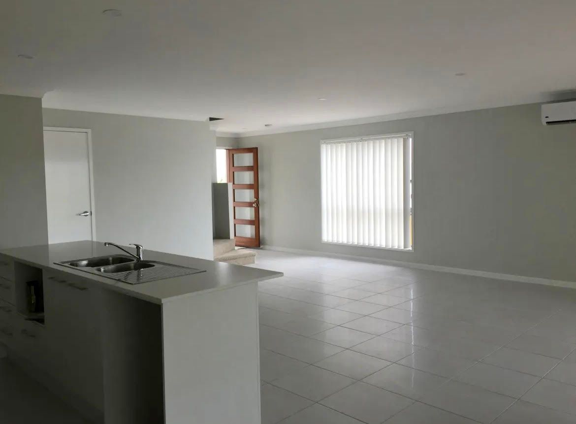 1/40 Midway Terrace, Pacific Pines, QLD 4211