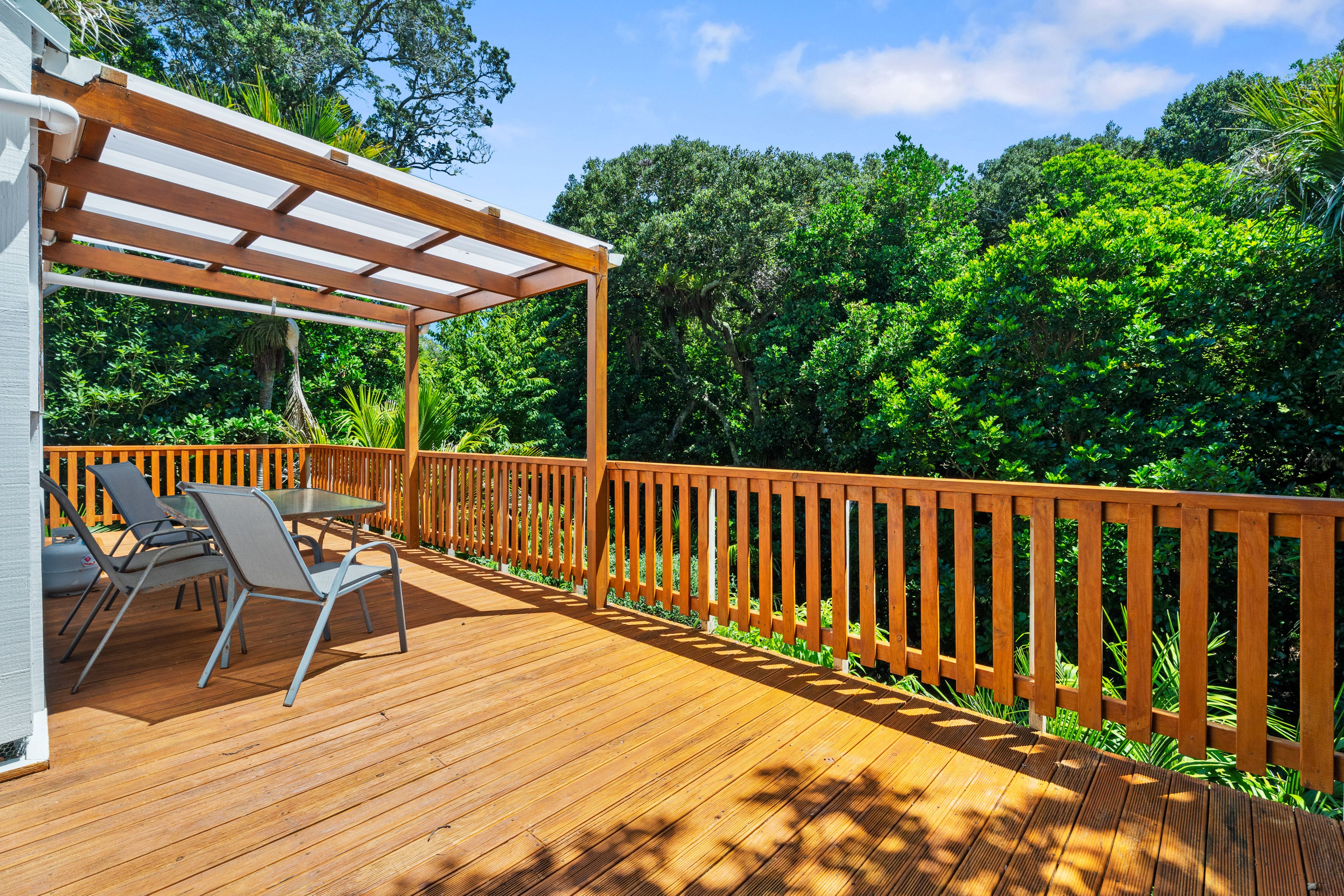 21 Hekerua Road, Oneroa, Waiheke Island