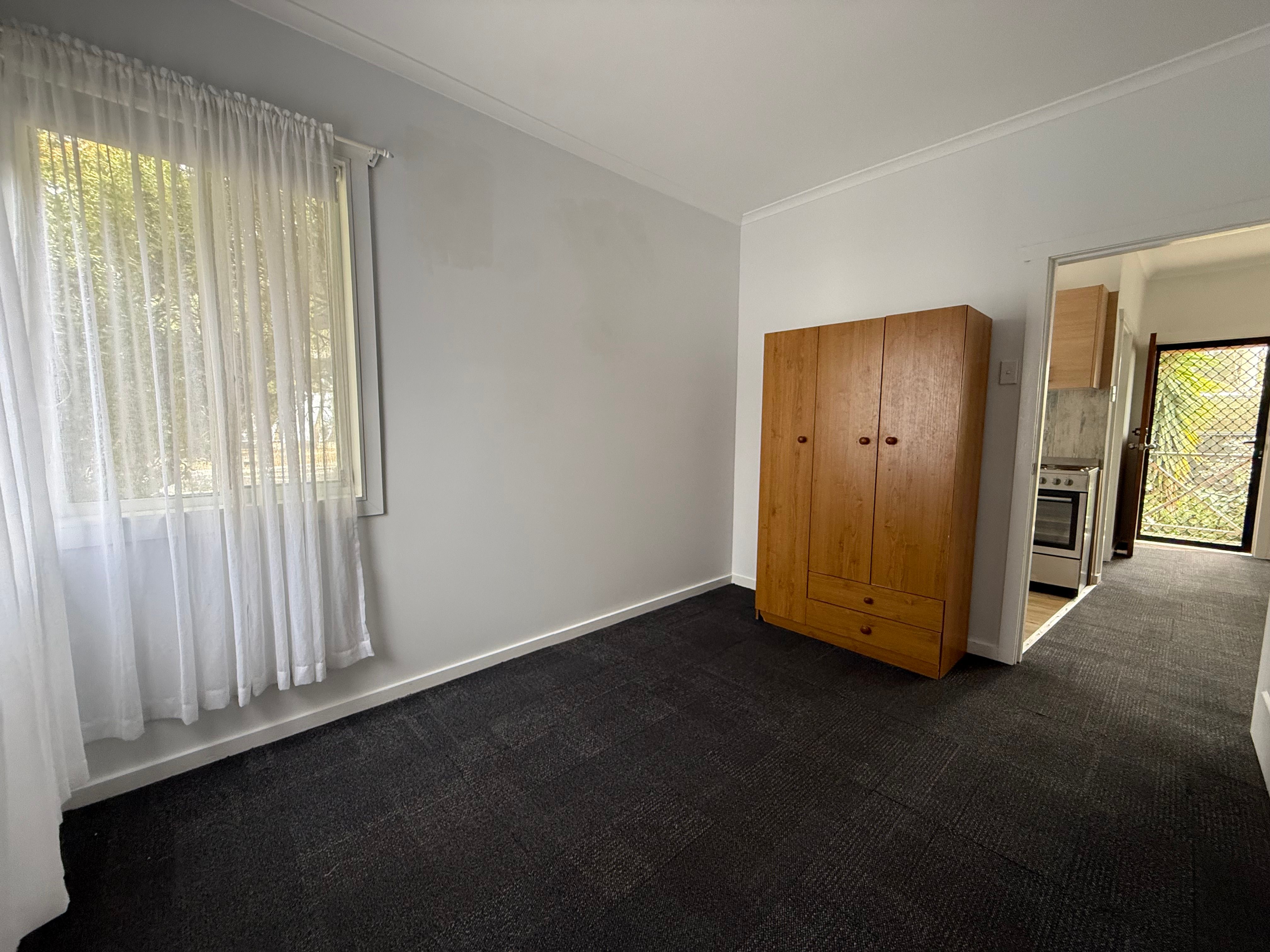 1/163 Budgewoi Road — photo 5 of 6
