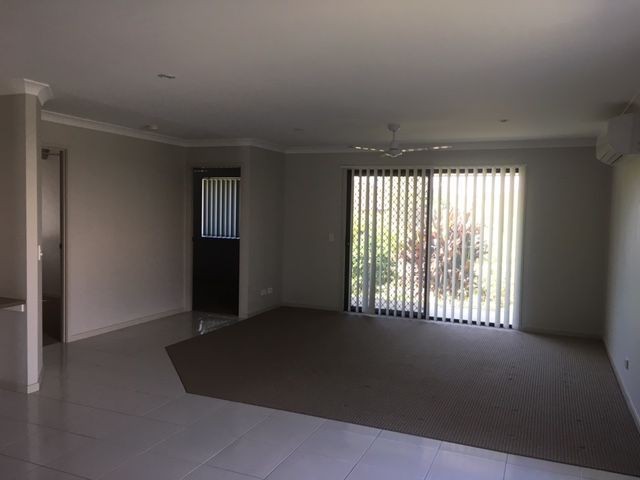 19 Pendragon Street, Raceview, QLD 4305