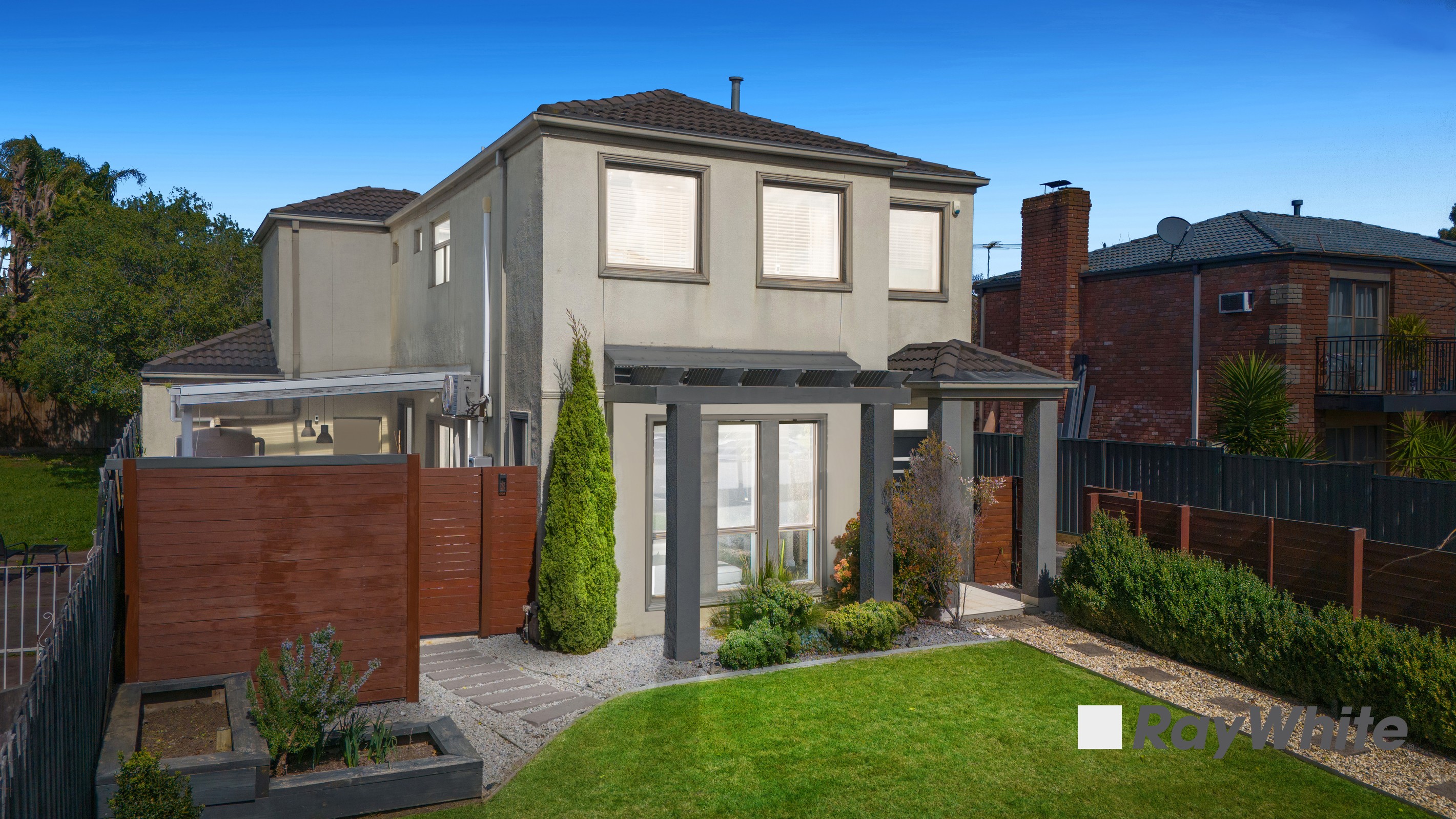 1/65 Kennington Park Drive, Endeavour Hills, VIC 3802