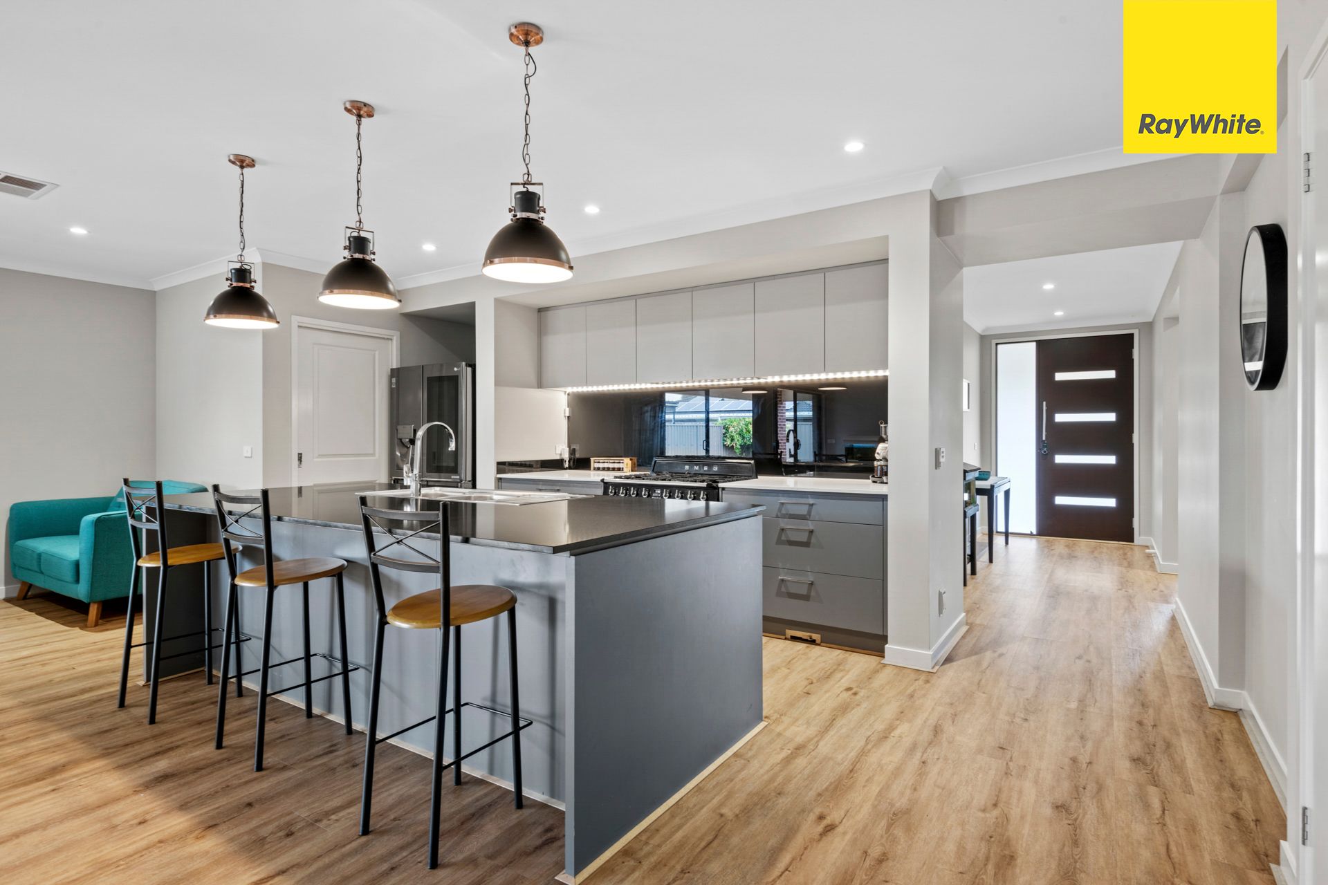6 Cinnabar Way, COBBLEBANK, VIC 3338