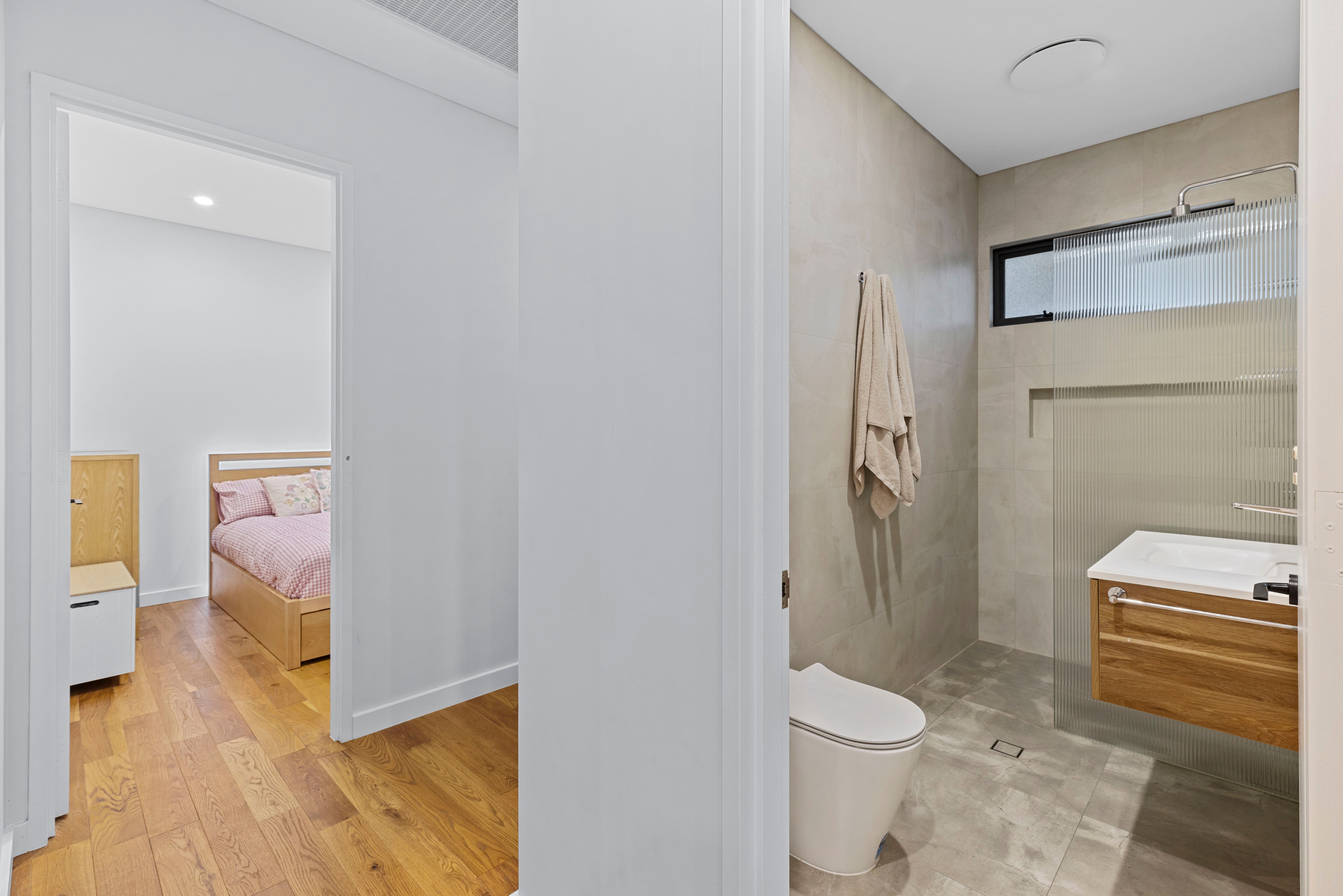 5 Addison Way — photo 4 of 24