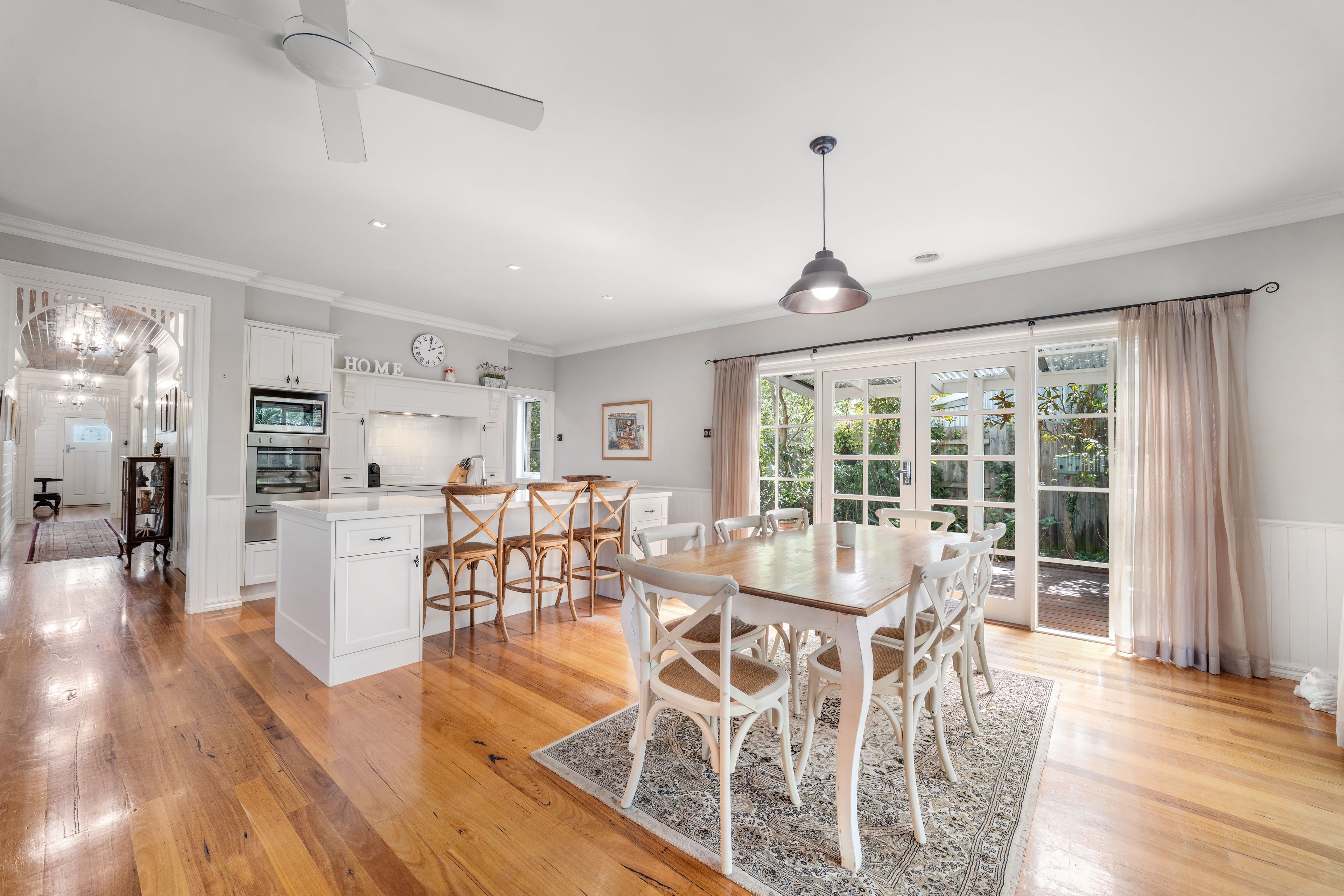 22a Milne Street — photo 3 of 28