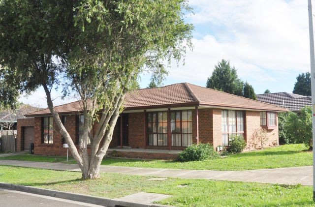 1 Agonis Court, Mill Park, VIC 3082