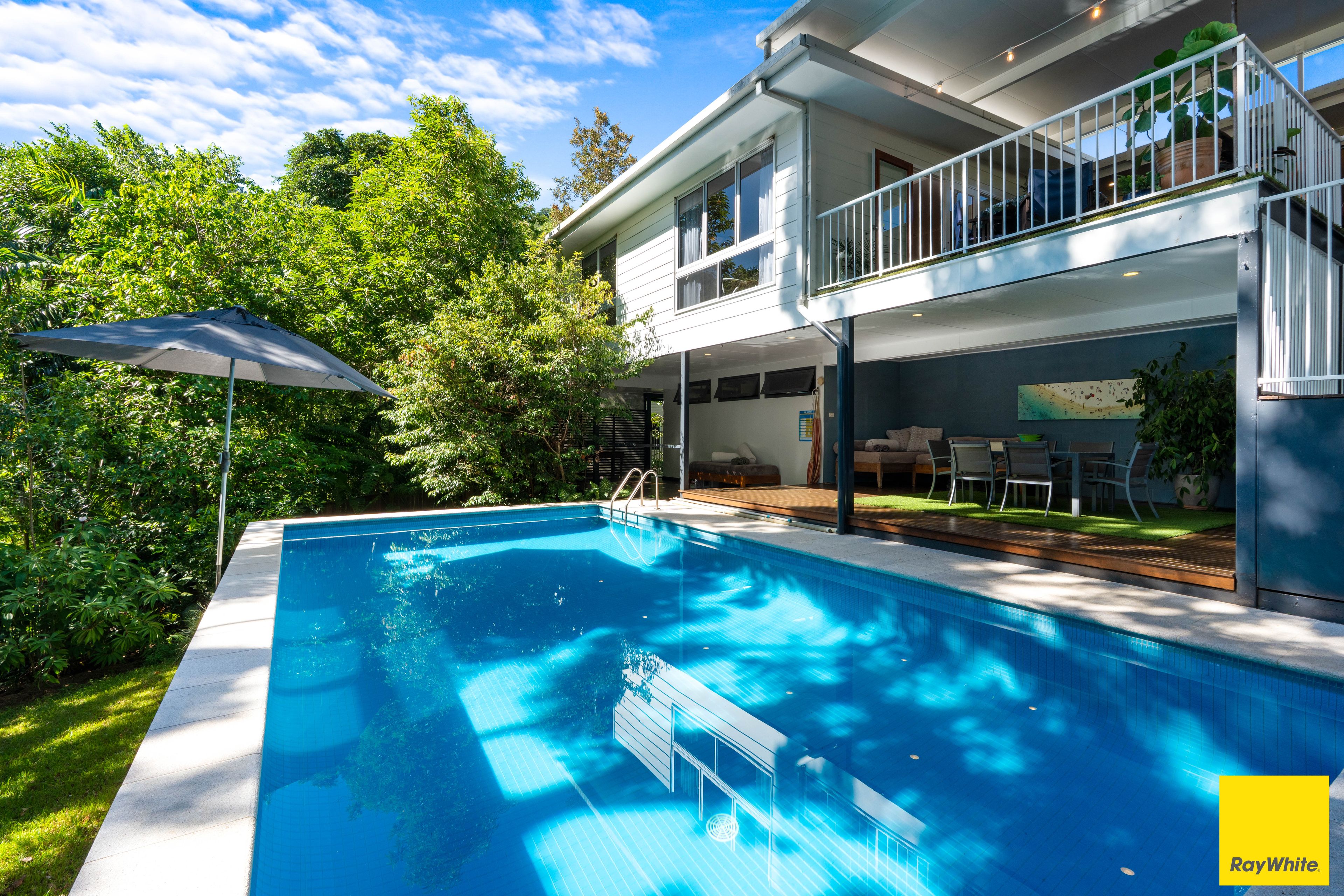 12 Bellevue Crescent, Edge Hill, QLD 4870