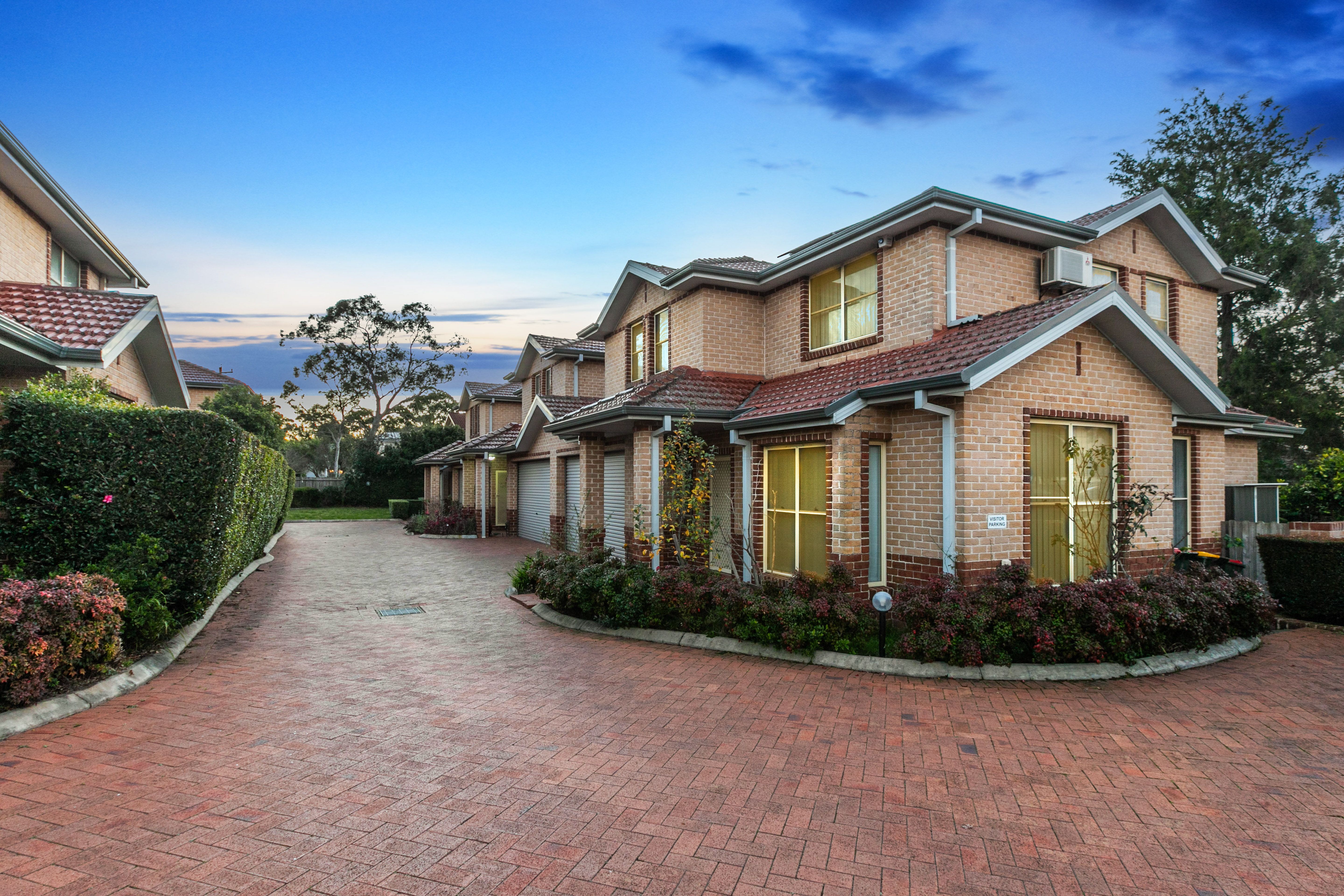 8/2 Pearce Street, Baulkham Hills, NSW 2153