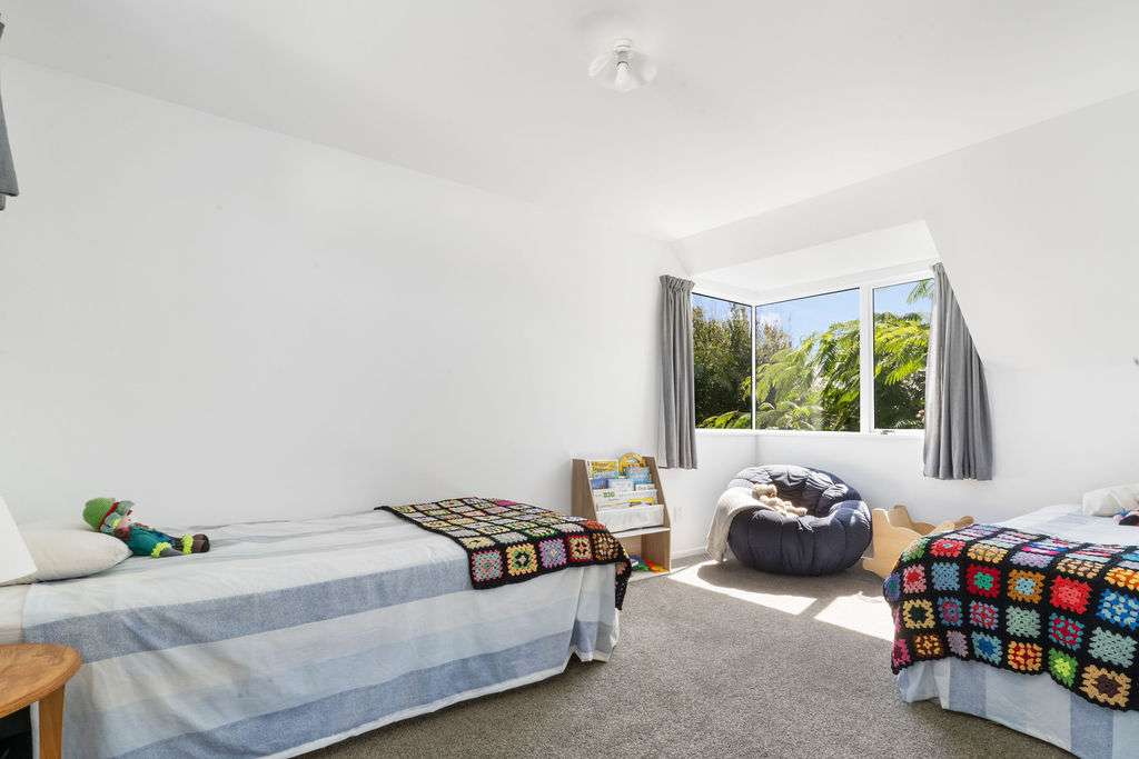 82A Withells Road photo 24