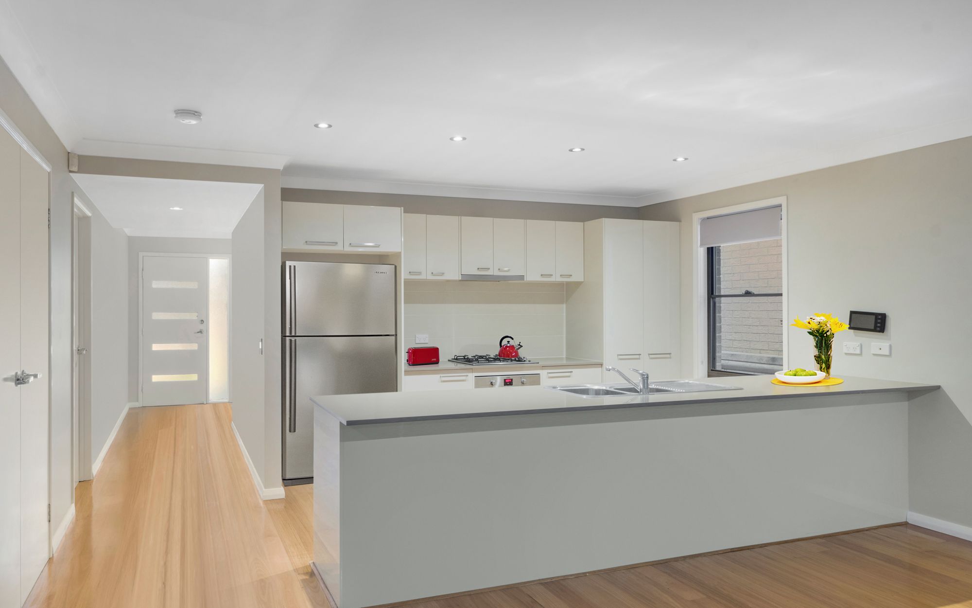 8 Echo Avenue, Middleton Grange, NSW 2171
