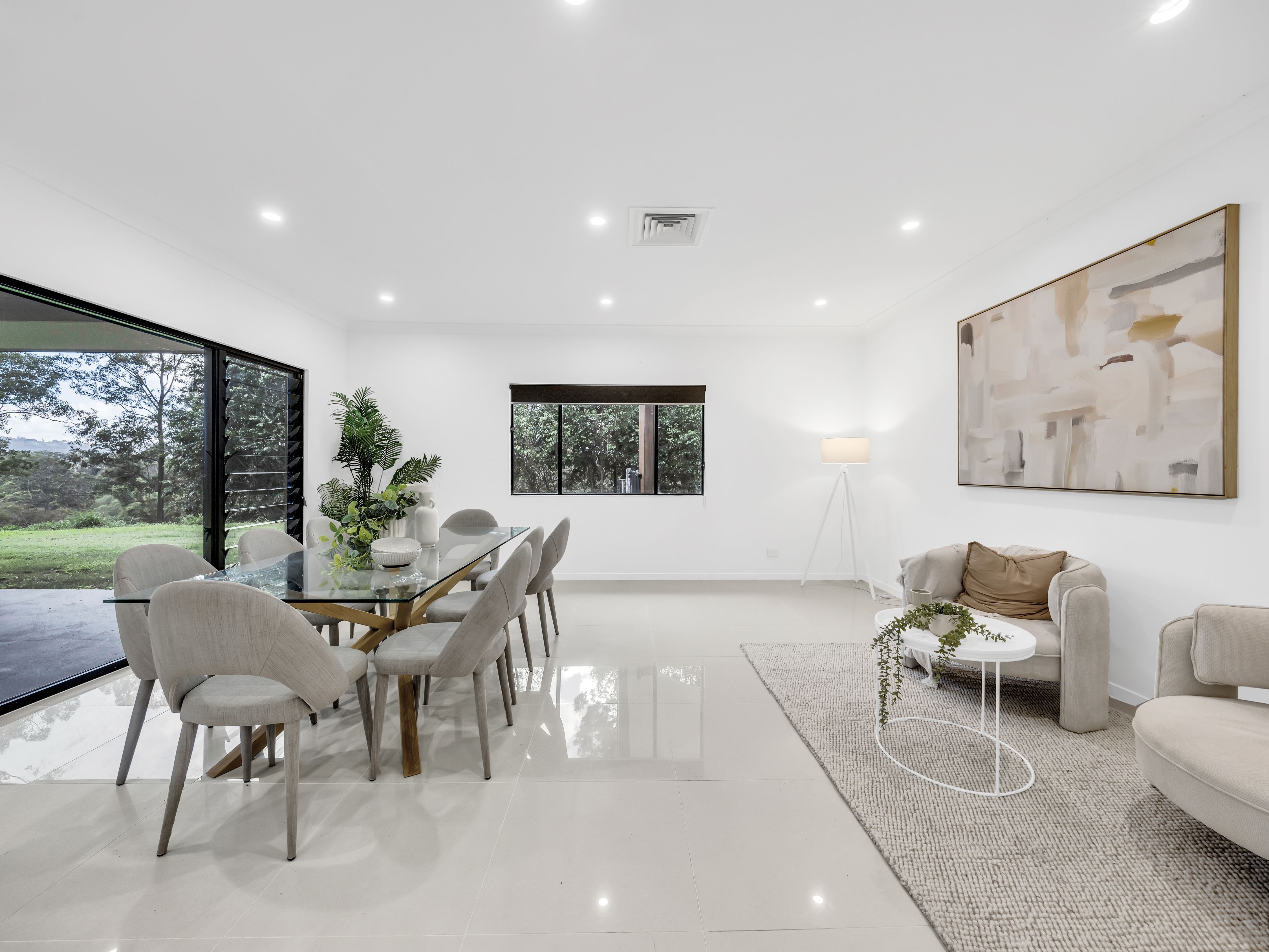 17 Vivian Place — photo 11 of 22