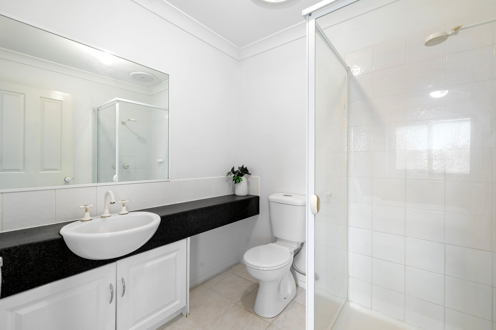 15/2 Mckelvie Court — photo 8 of 14