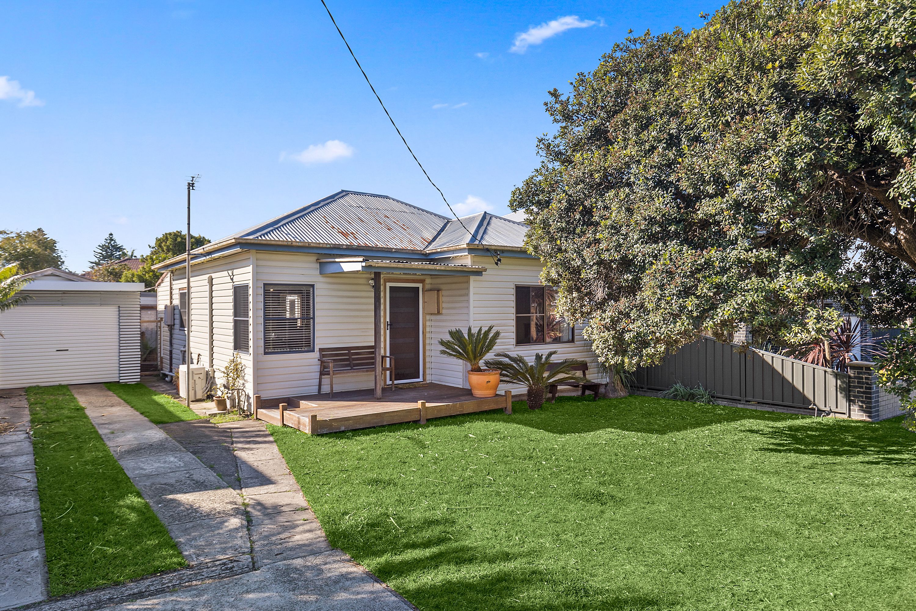 6 Wentworth Street, Shellharbour, NSW 2529 Sold House Ray White