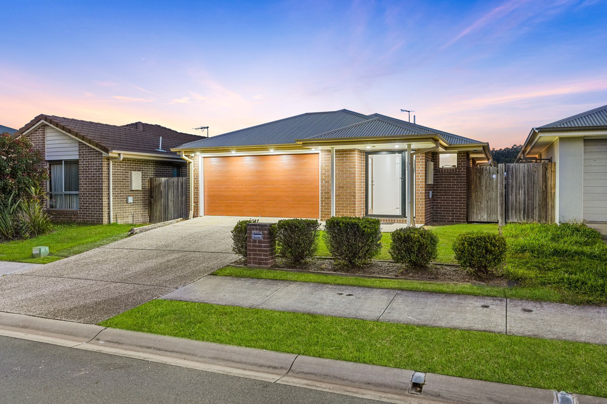 12 Macmillan Loop, Belivah, QLD 4207