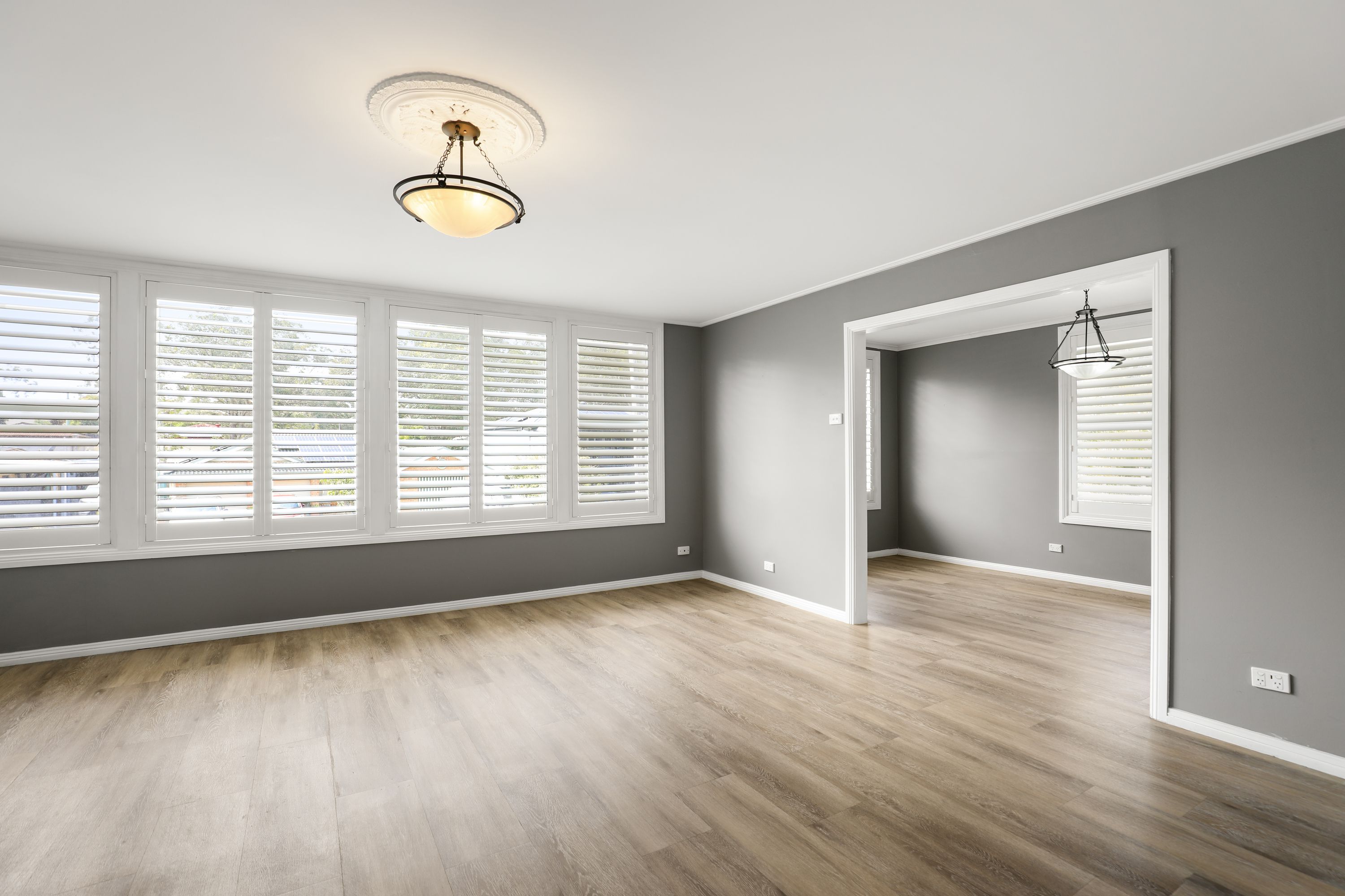 12 Richard Avenue — photo 3 of 15