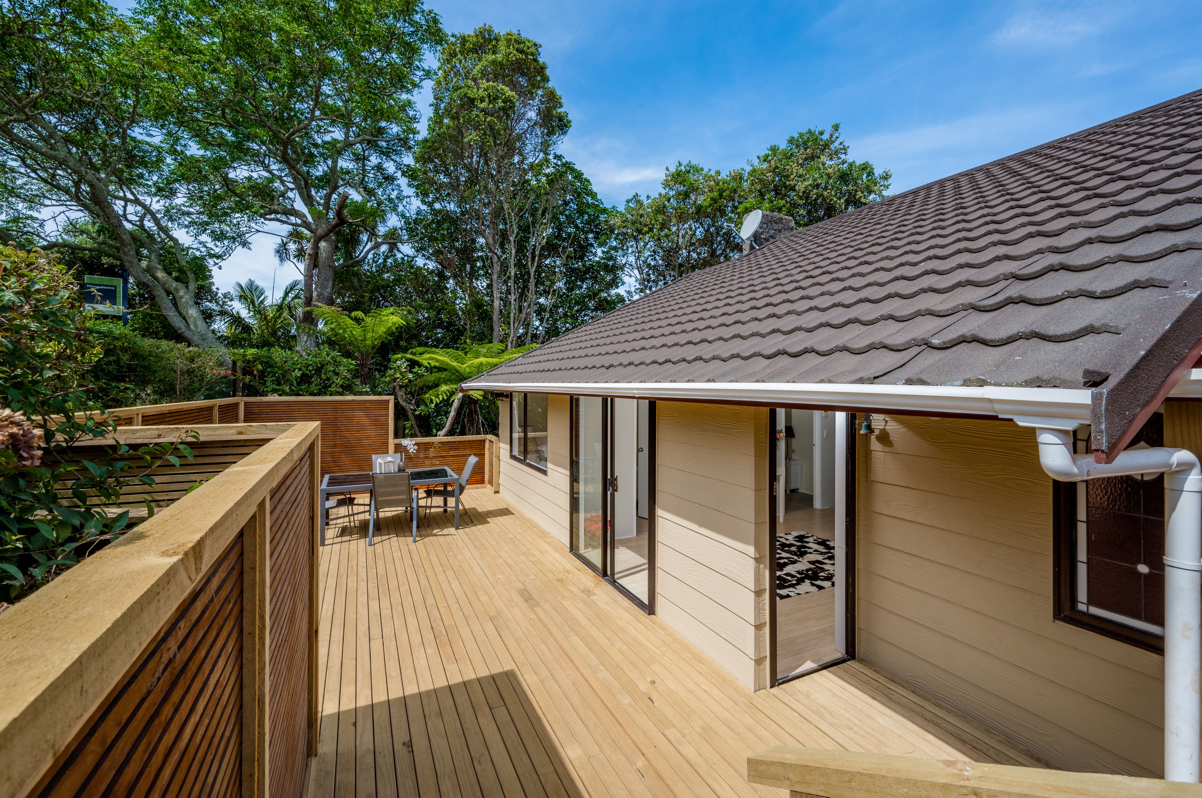 31A Haseler Crescent, Mellons Bay, Manukau City