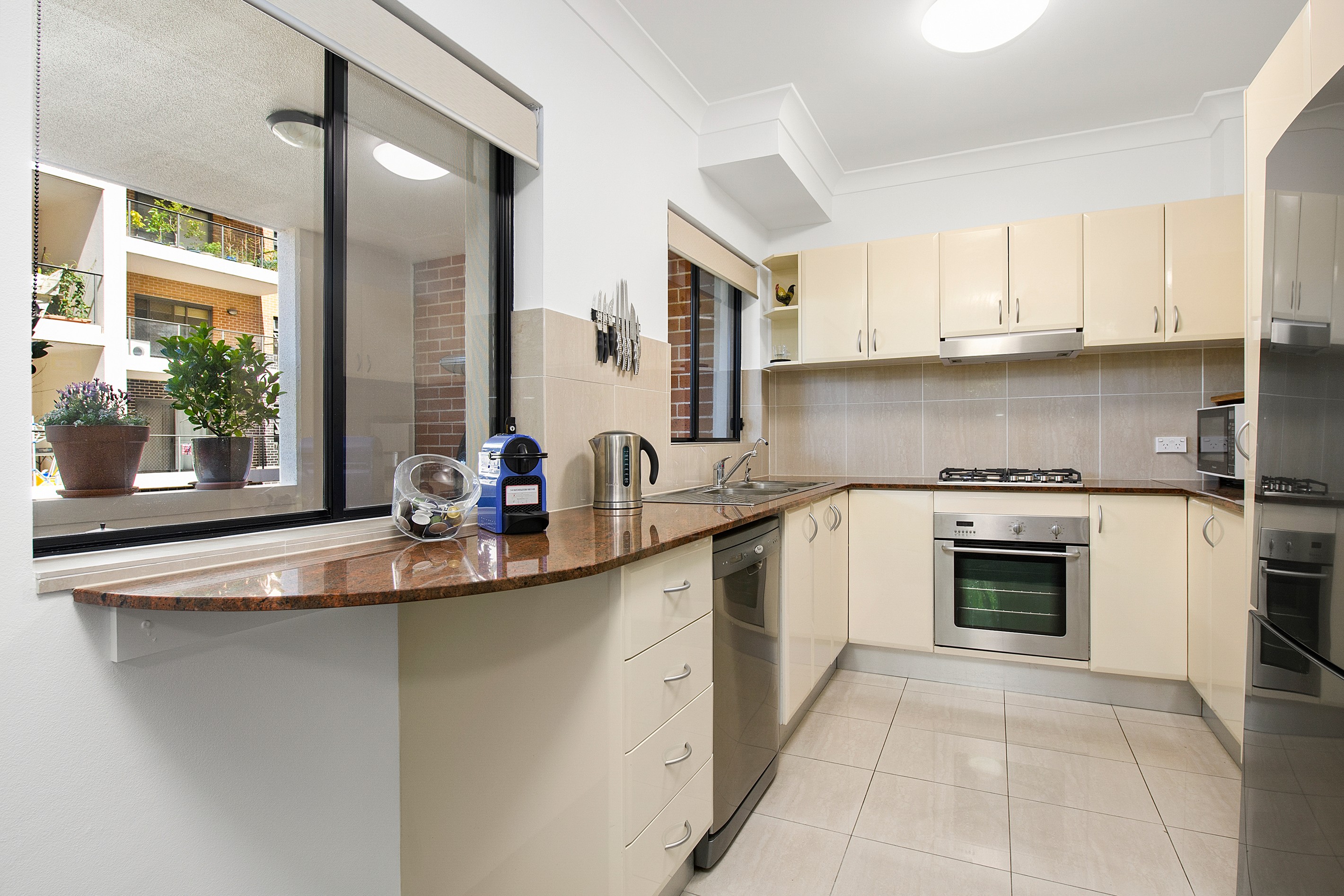8/6-8 College Crescent, Hornsby, NSW 2077