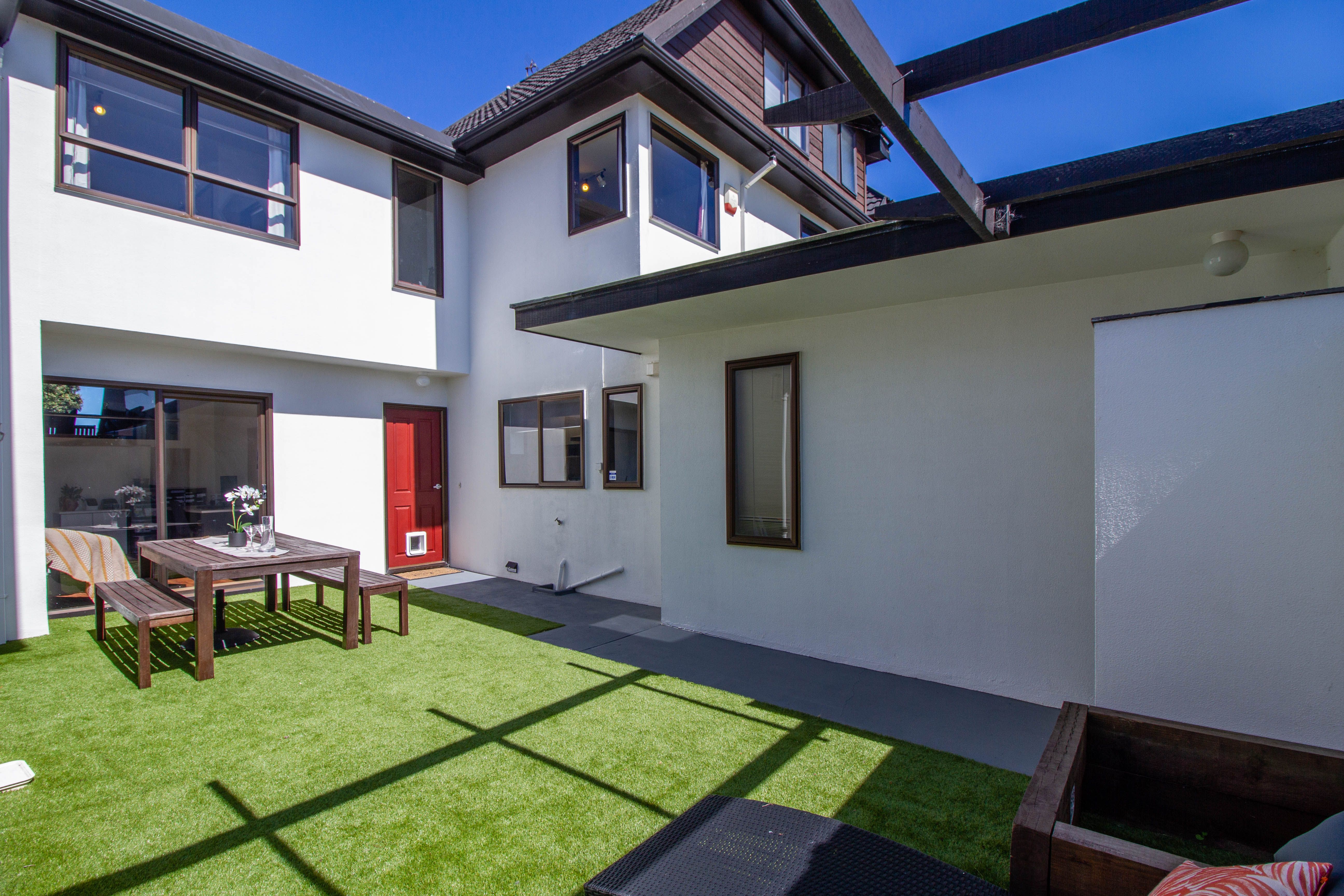 16 Tamahine Street, Maupuia, Wellington City