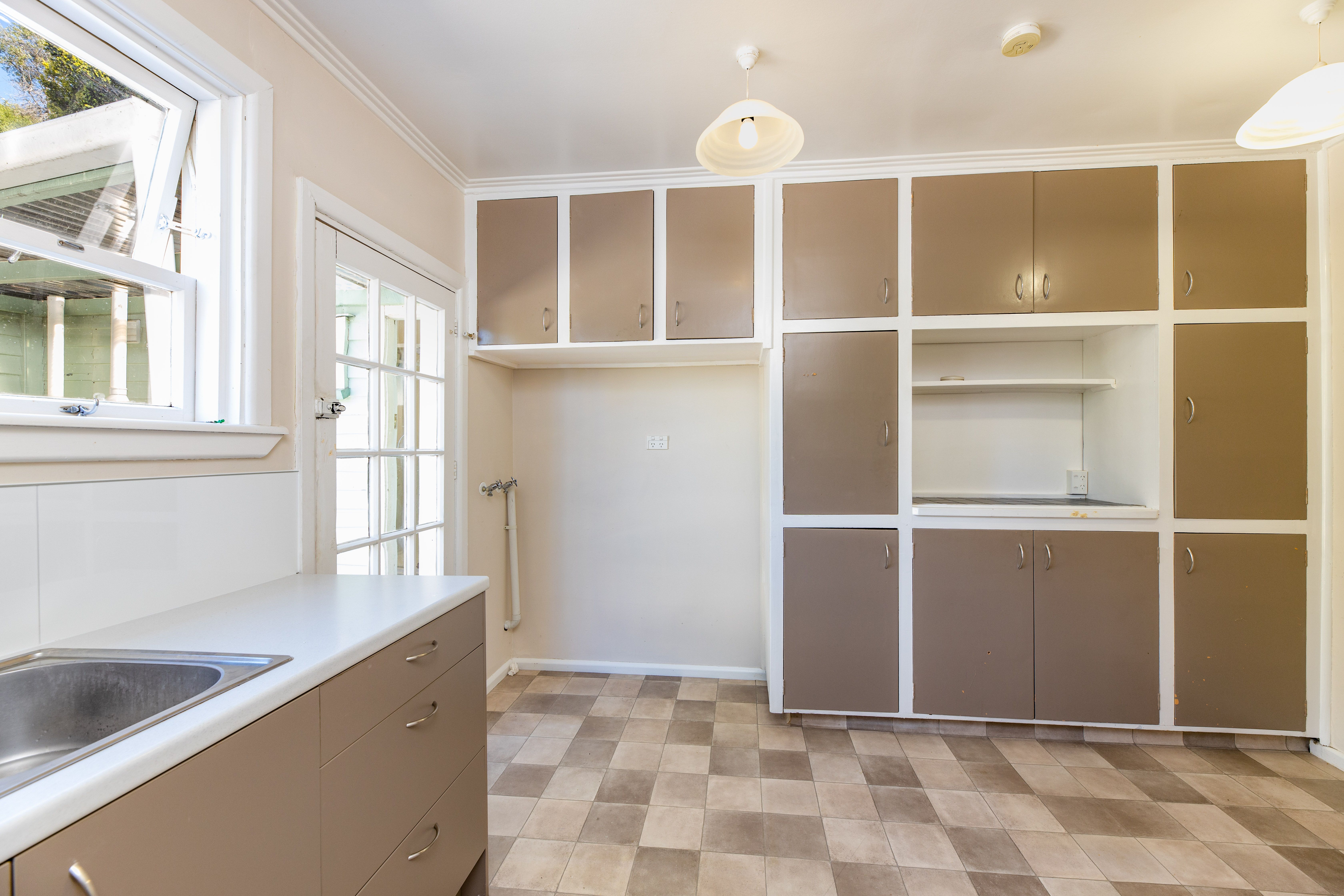 27 Ticehurst Road, Lyttelton, Christchurch City