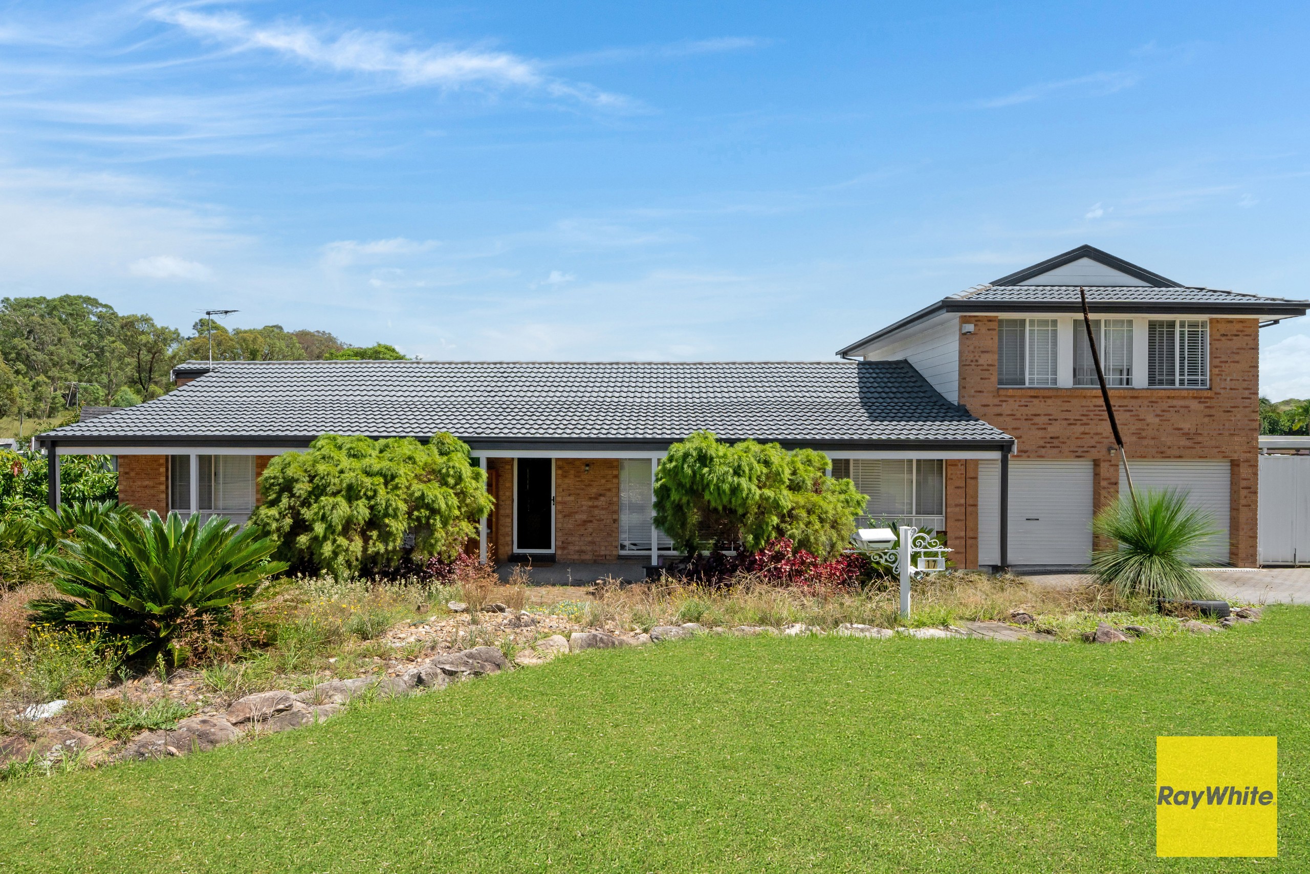 17 Ashton Close, Eagle Vale, NSW 2558